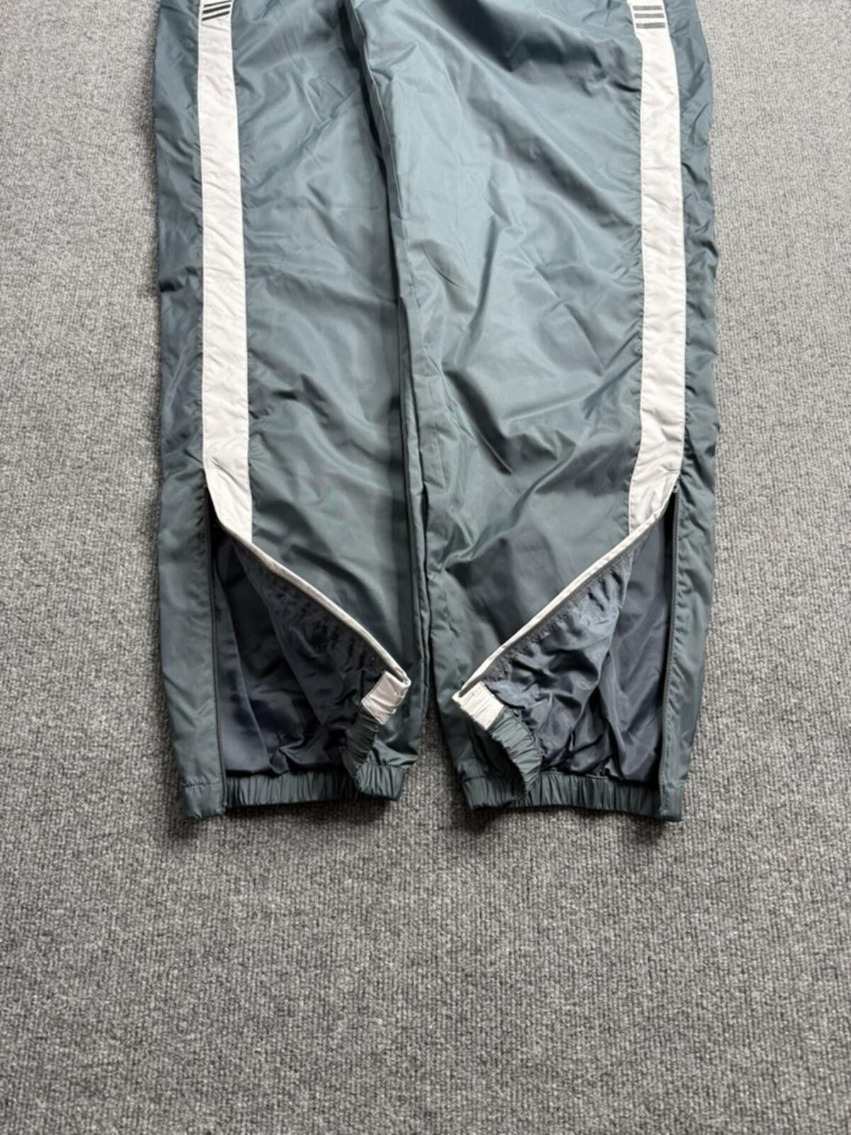 Adidas Vintage 90s Adidas Baggy Jogger Trackpants Gray White 2XL Size US 40 / EU 56 - 6 Thumbnail