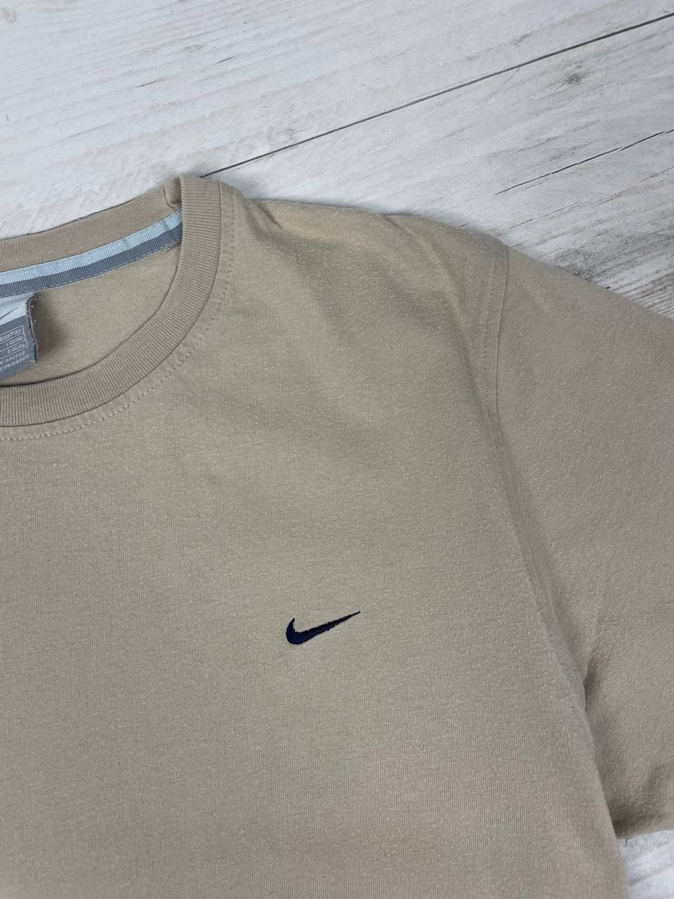 Nike Vintage Nike T-Shirt Grey Swoosh Logo Size US L / EU 52-54 / 3 - 4 Thumbnail