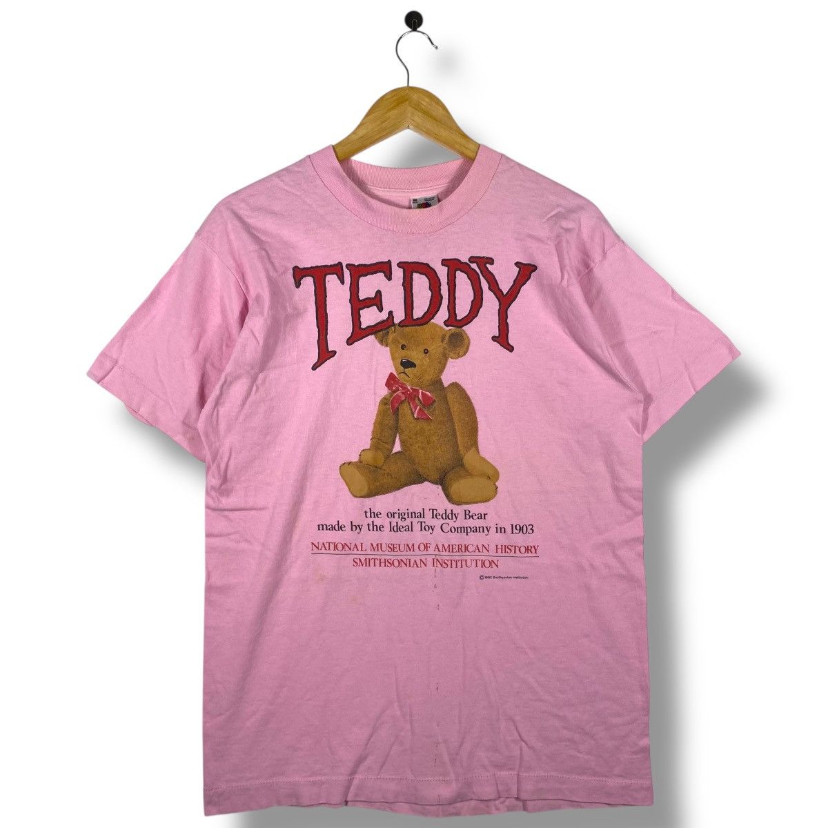 Arts & Science × Vintage Vintage 90's TEDDY American Museum History Tee Shirt Medium Size US M / EU 48-50 / 2 - 1 Thumbnail