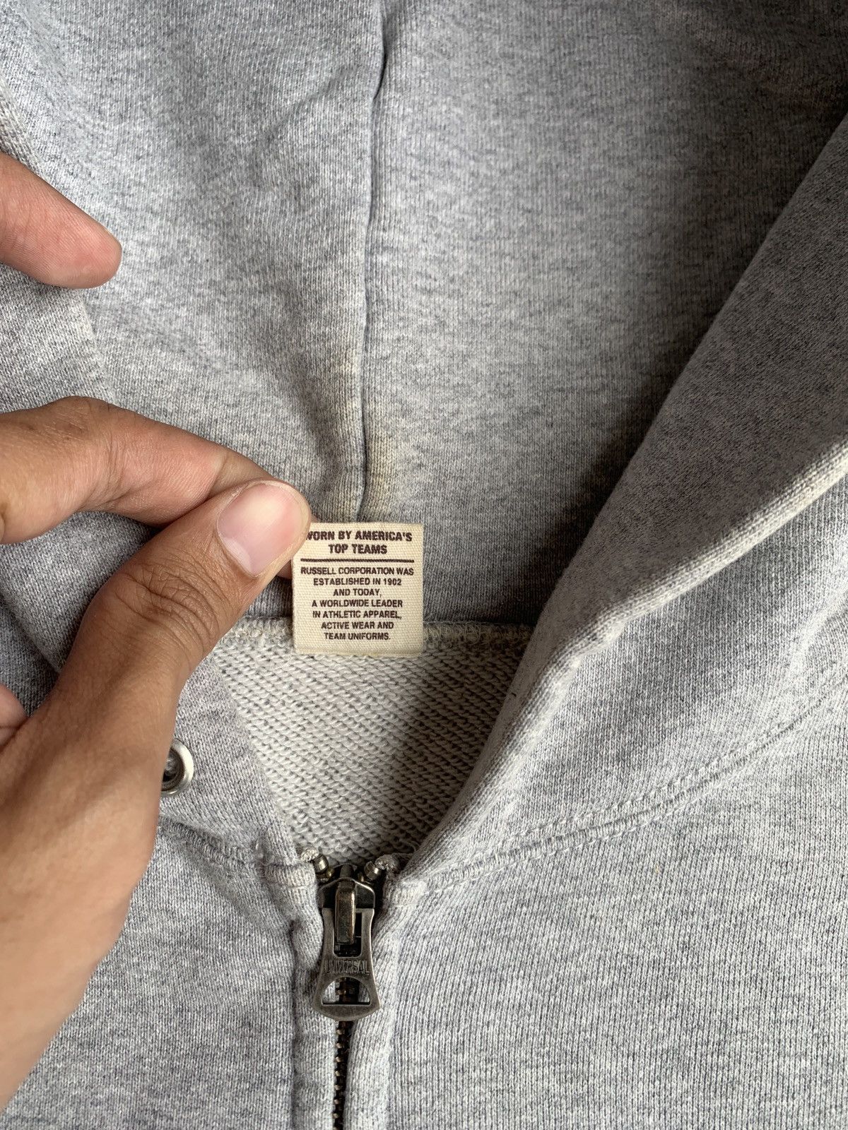 Russell Athletic Vintage Russell Athletic Hoodie Zip Up Size US M / EU 48-50 / 2 - 6 Thumbnail