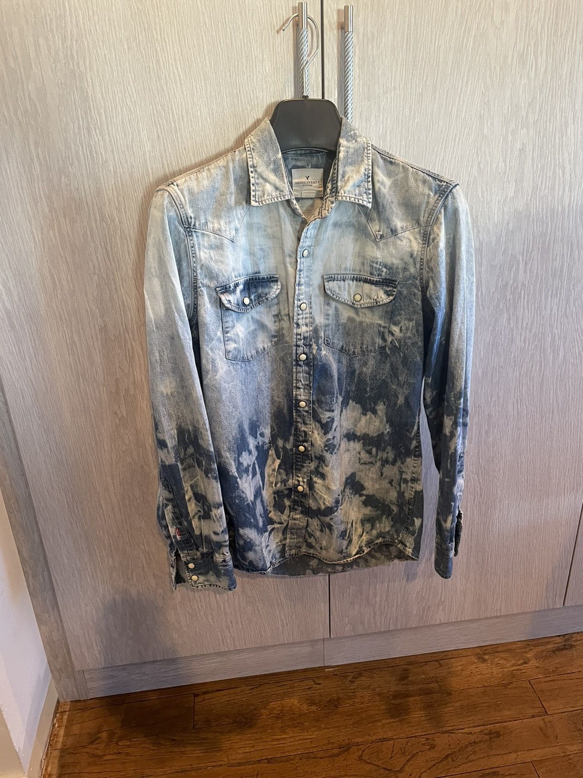 American Eagle Outfitters Bleached Denim Shirt Size US S / EU 44-46 / 1 - 1 Thumbnail