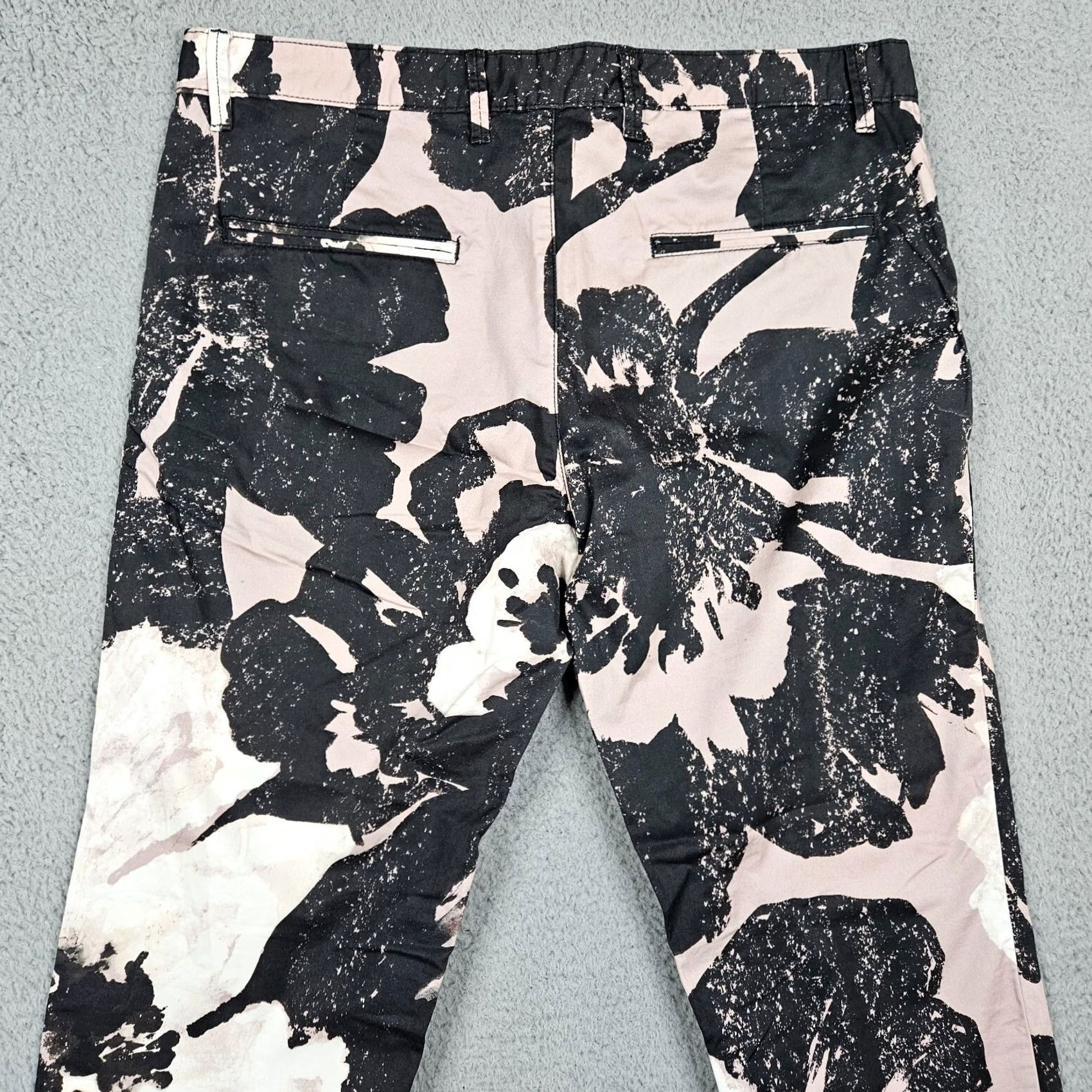 Zara Zara Women’s Black Pink Floral Printed Chino Casual Pant Size 34 Size 24" / US 00 / IT 34 - 6 Thumbnail