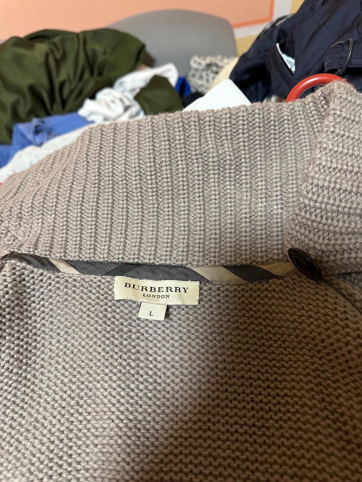 Burberry Burberry London Womens Wool Cardigan Knit Sz L Size L / US 10 / IT 46 - 9 Thumbnail