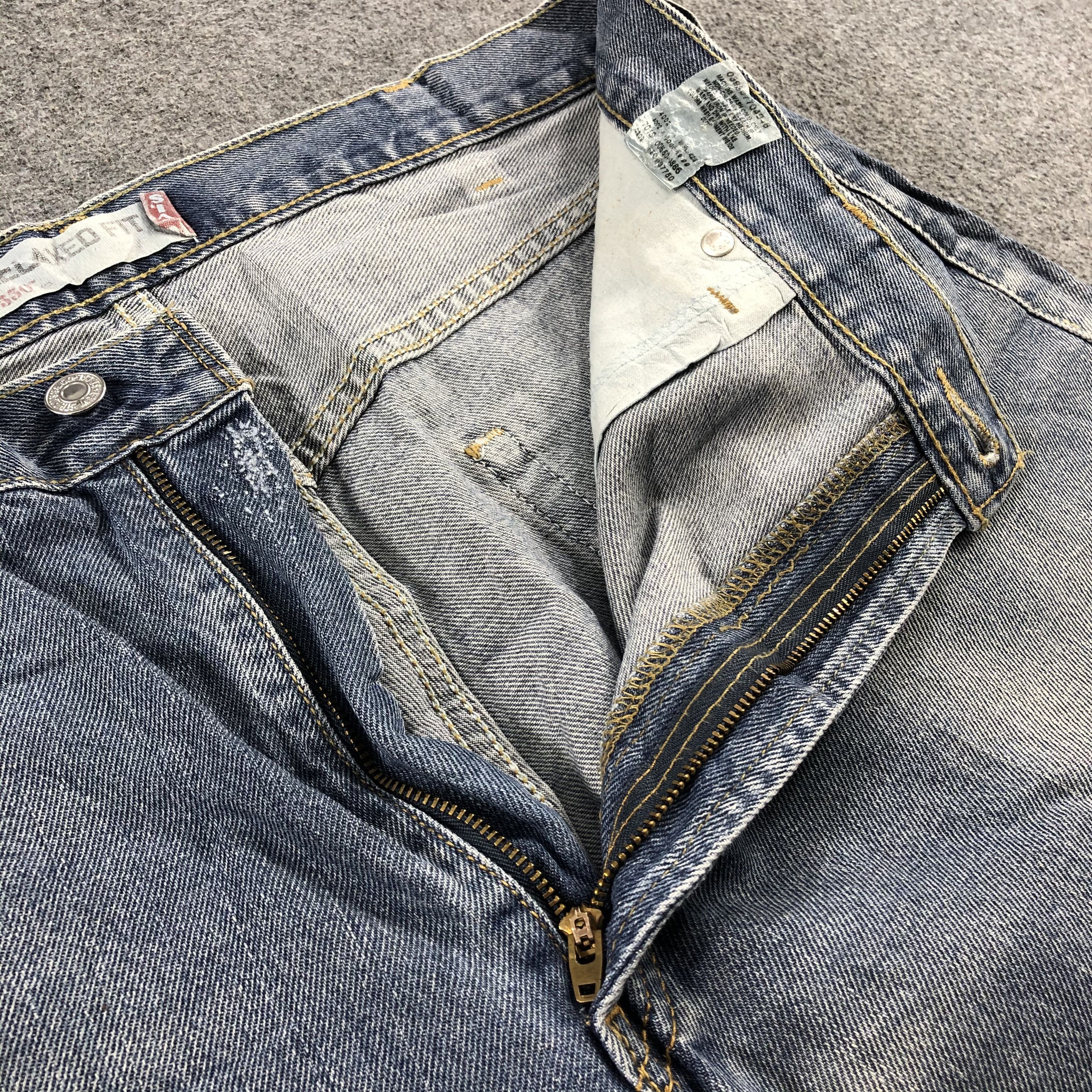Levi's Vintage Blue Wash Levis 550 Jeans-J2539 Size US 37 - 9 Thumbnail