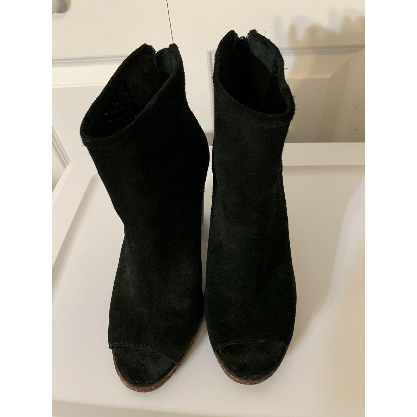 Other Gianni Bini Womens Sz 9M Black Open Toe Suede Leather Ankle Size US 9 / IT 39 - 4 Thumbnail