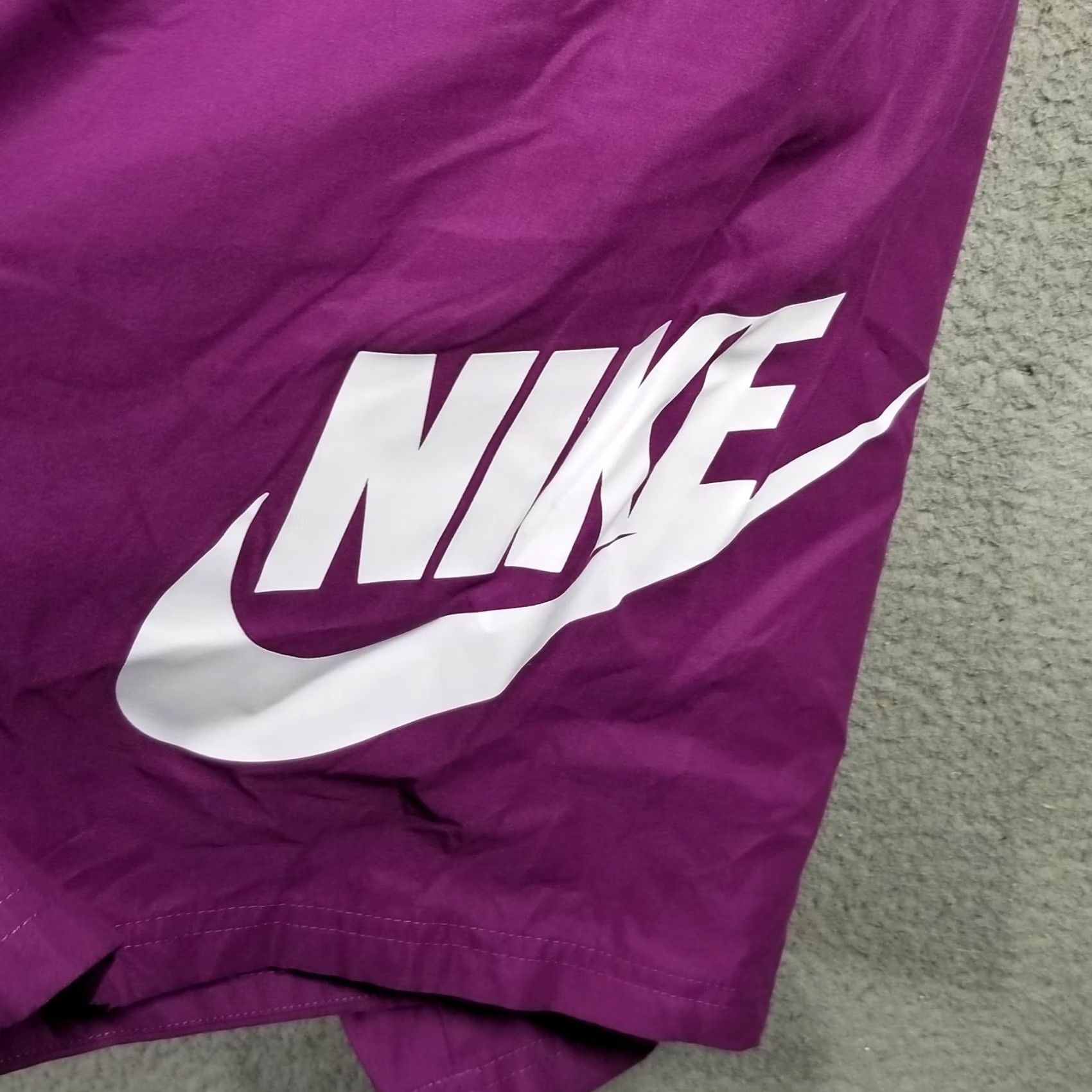 Nike Nike Sportswear Shorts Men L Pink Big Swoosh 80s 90s NSW Logo Athletic Graphic? Size US 33 - 4 Thumbnail