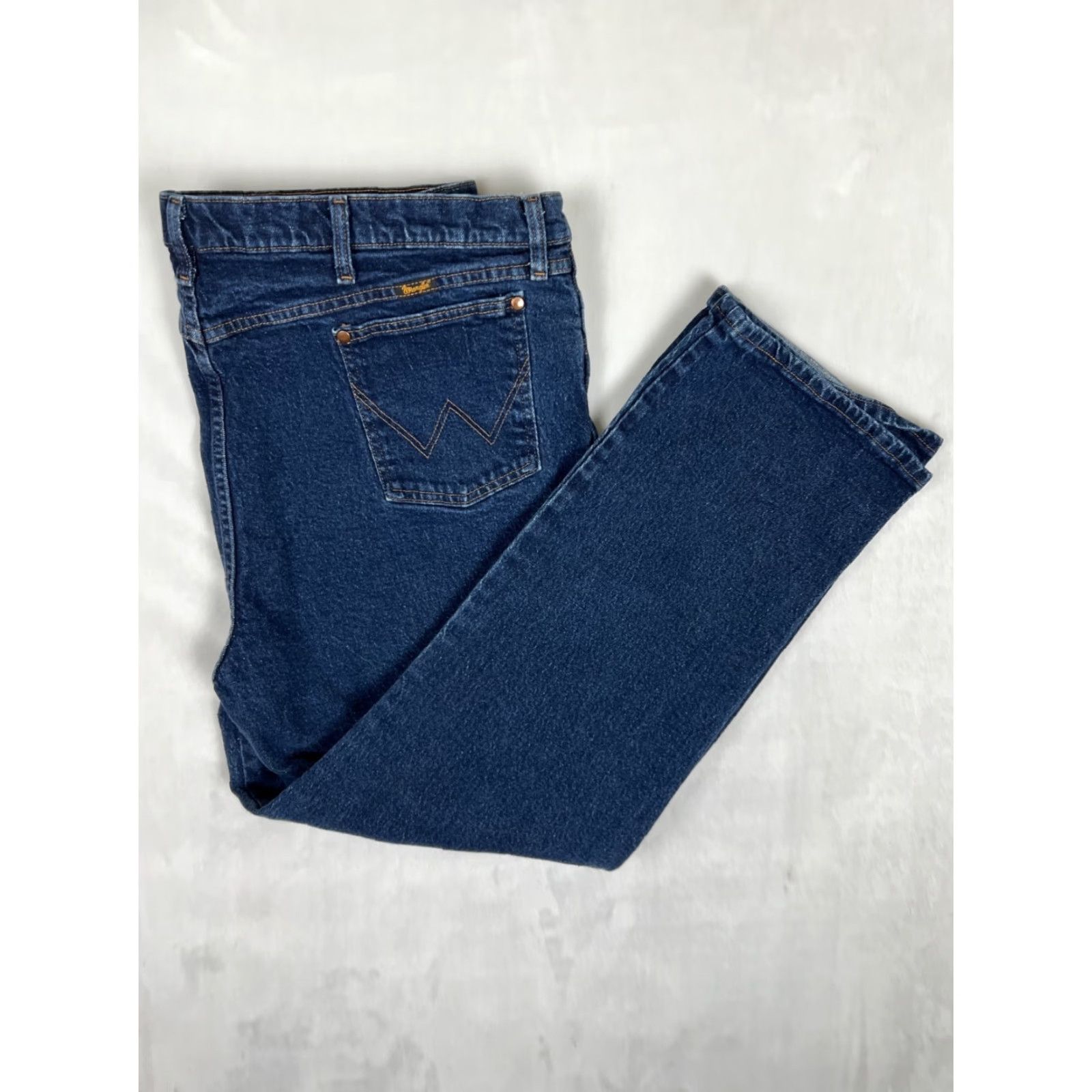 Wrangler VINTAGE Wrangler Jeans Regular Fit Cowboy Blue Denim 44x30 Mens Pants Cowboy Western 5-Pocket Blue Jeans Size US 44 / EU 60 - 7 Thumbnail