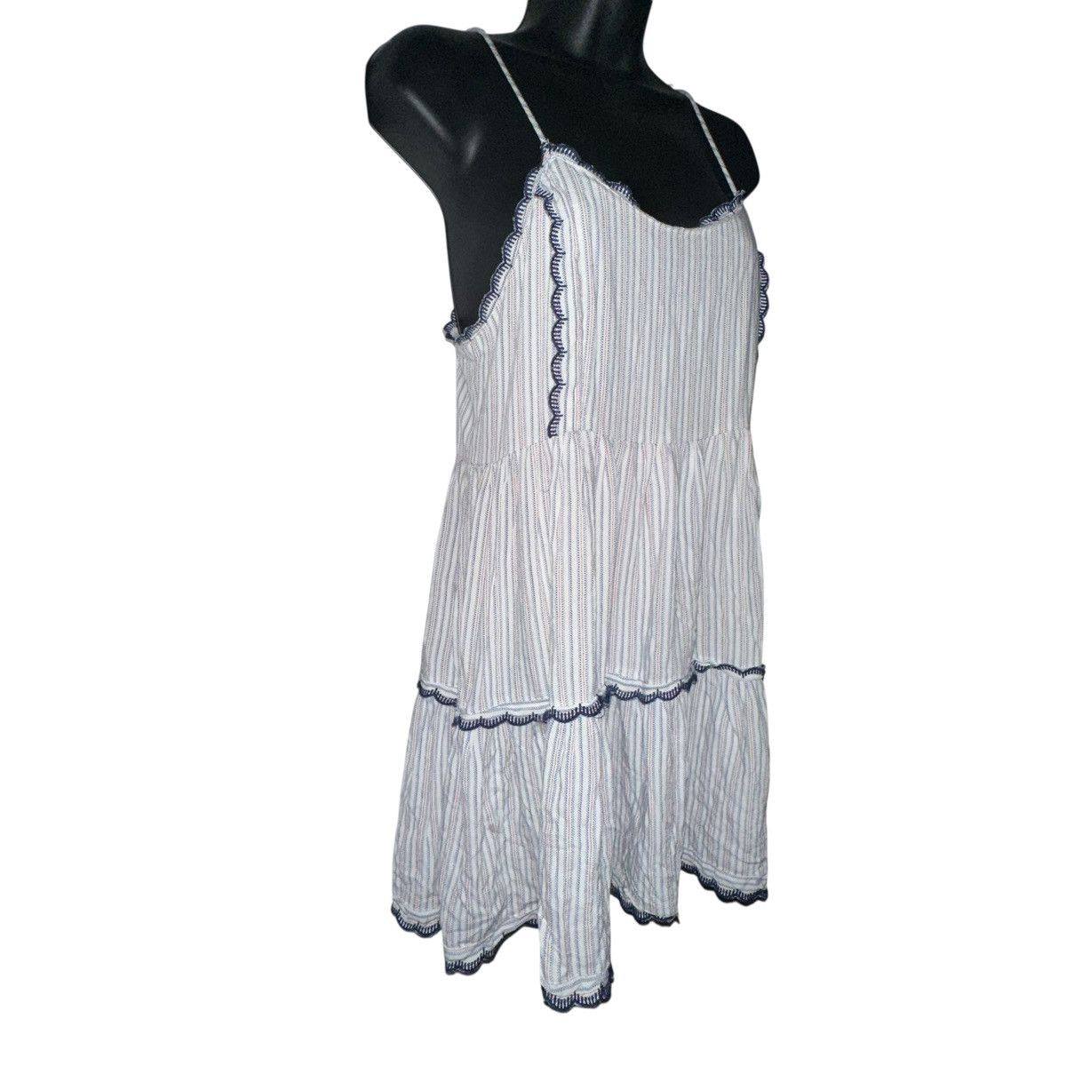 Urban Outfitters Urban Outfitters Hannah scalloped babydoll mini dress Size S / US 4 / IT 40 - 5 Thumbnail