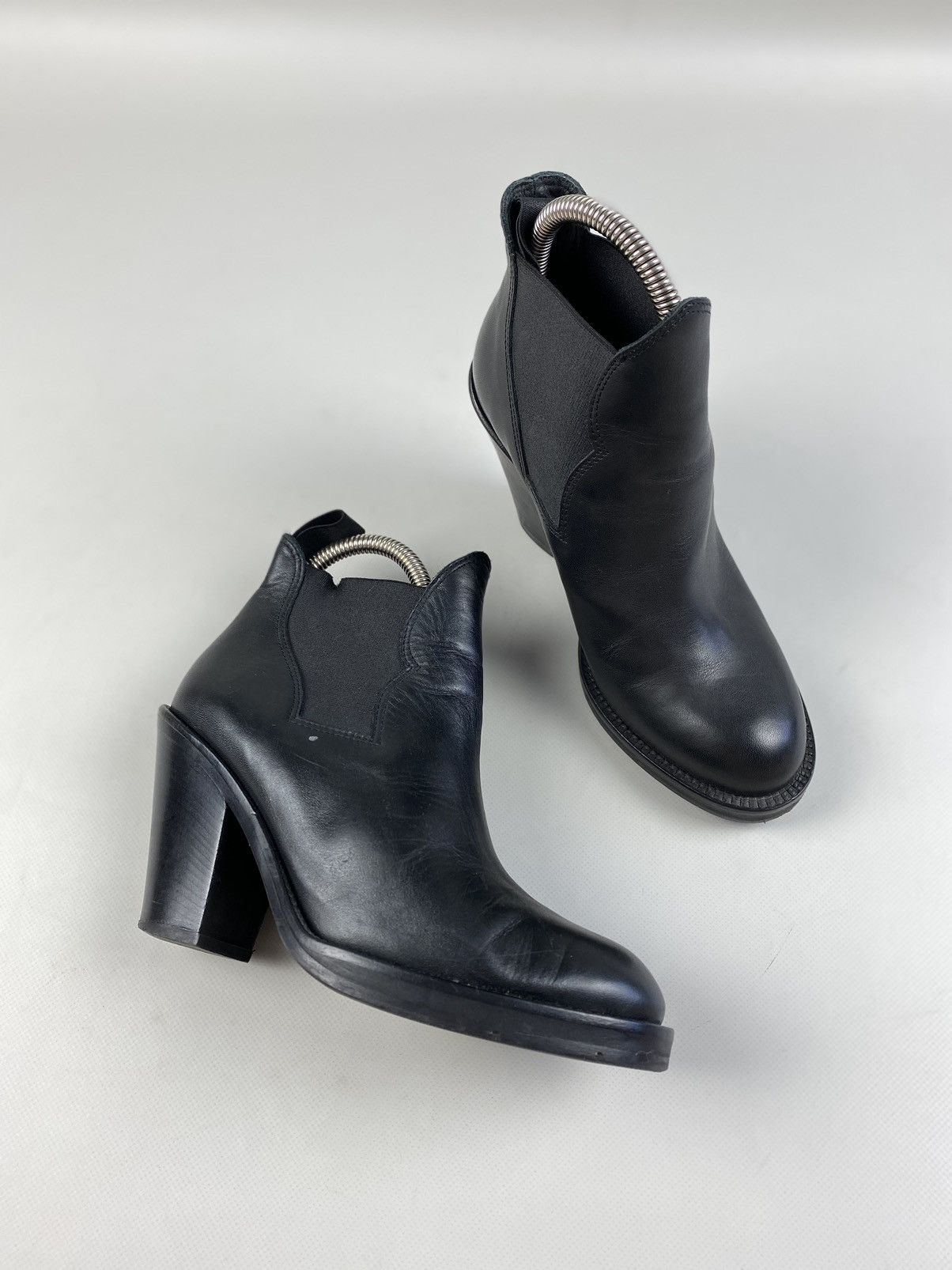 Acne Studios Acne ladies leather heeled boots size 37 Size US 7 / IT 37 - 15 Thumbnail