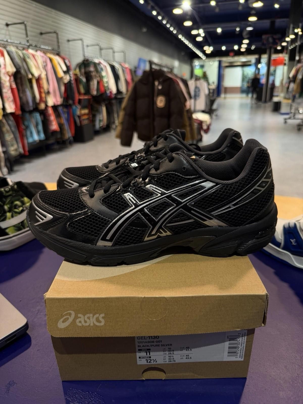 Asics ASICS Gel-1130 Black Pure Silver Men’s (11) 1201A906-001 NEW Size US 11 / EU 44 - 3 Thumbnail