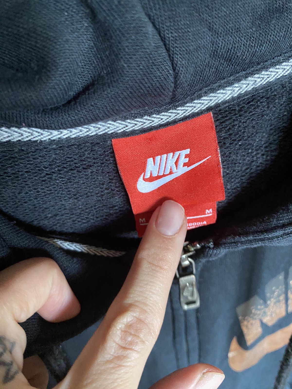 Nike Black blouse nike Size M / US 6-8 / IT 42-44 - 2 Thumbnail