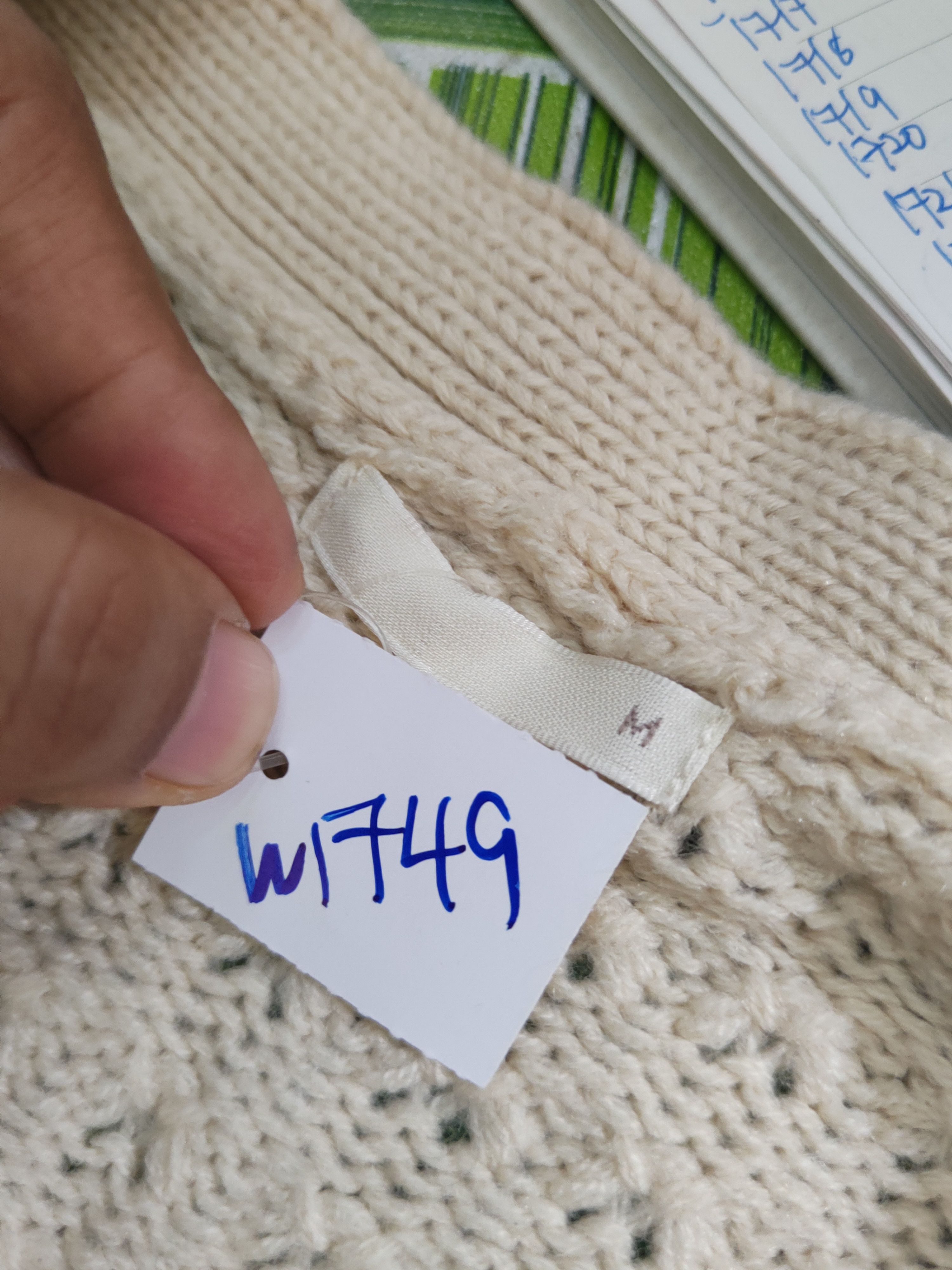Aran Isles Knitwear Japanese Brand Beige cable Knitwear Cardigan #W1749 Size US M / EU 48-50 / 2 - 11 Thumbnail