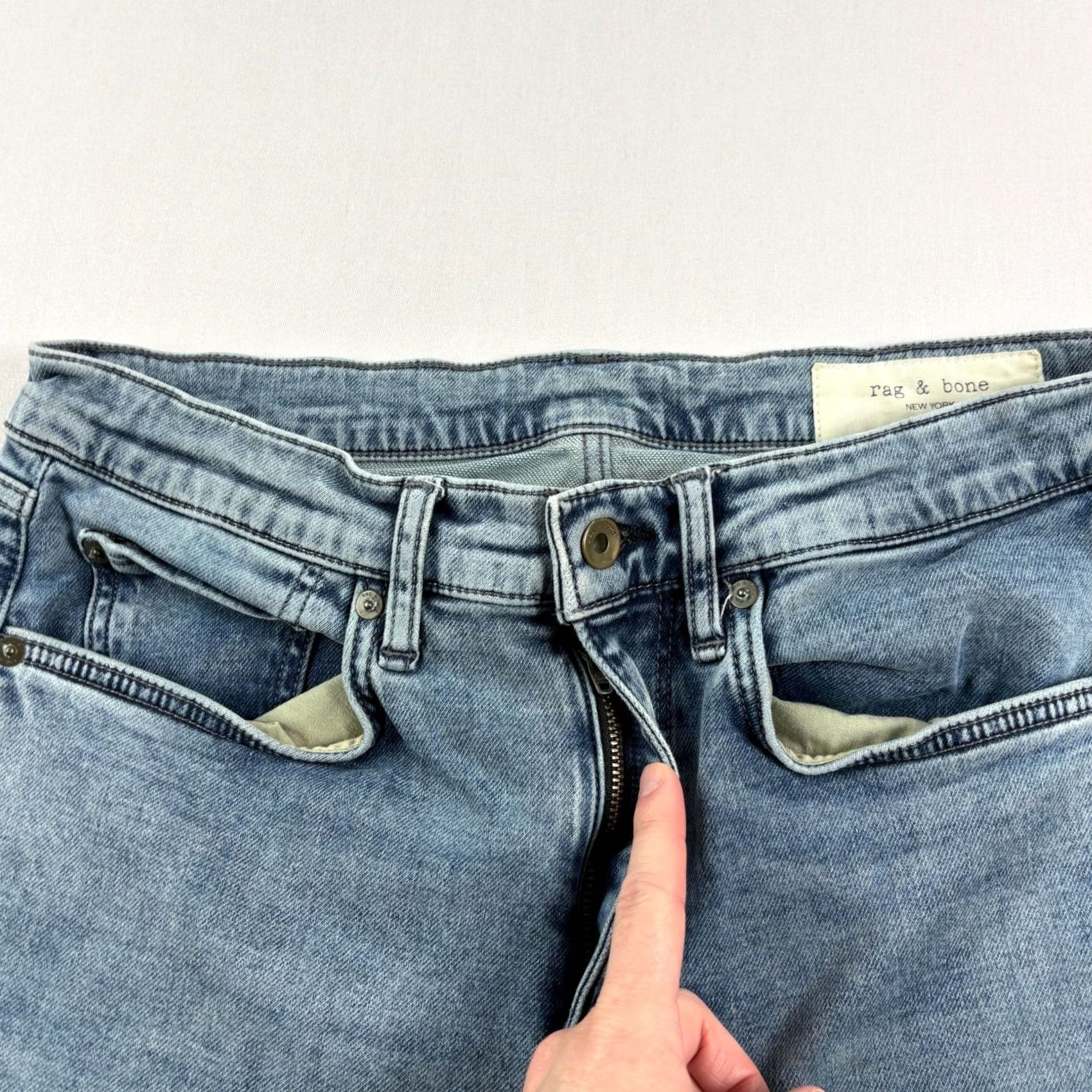 Rag & Bone Rag & Bone Jeans Mens 33x32 Blue Skinny Fit 1 Stretch Denim Slim Regular Zip for Men Body 33 31 Inseam Jeans Denim Color Blue Pattern Solid Size US 33 - 2 Thumbnail