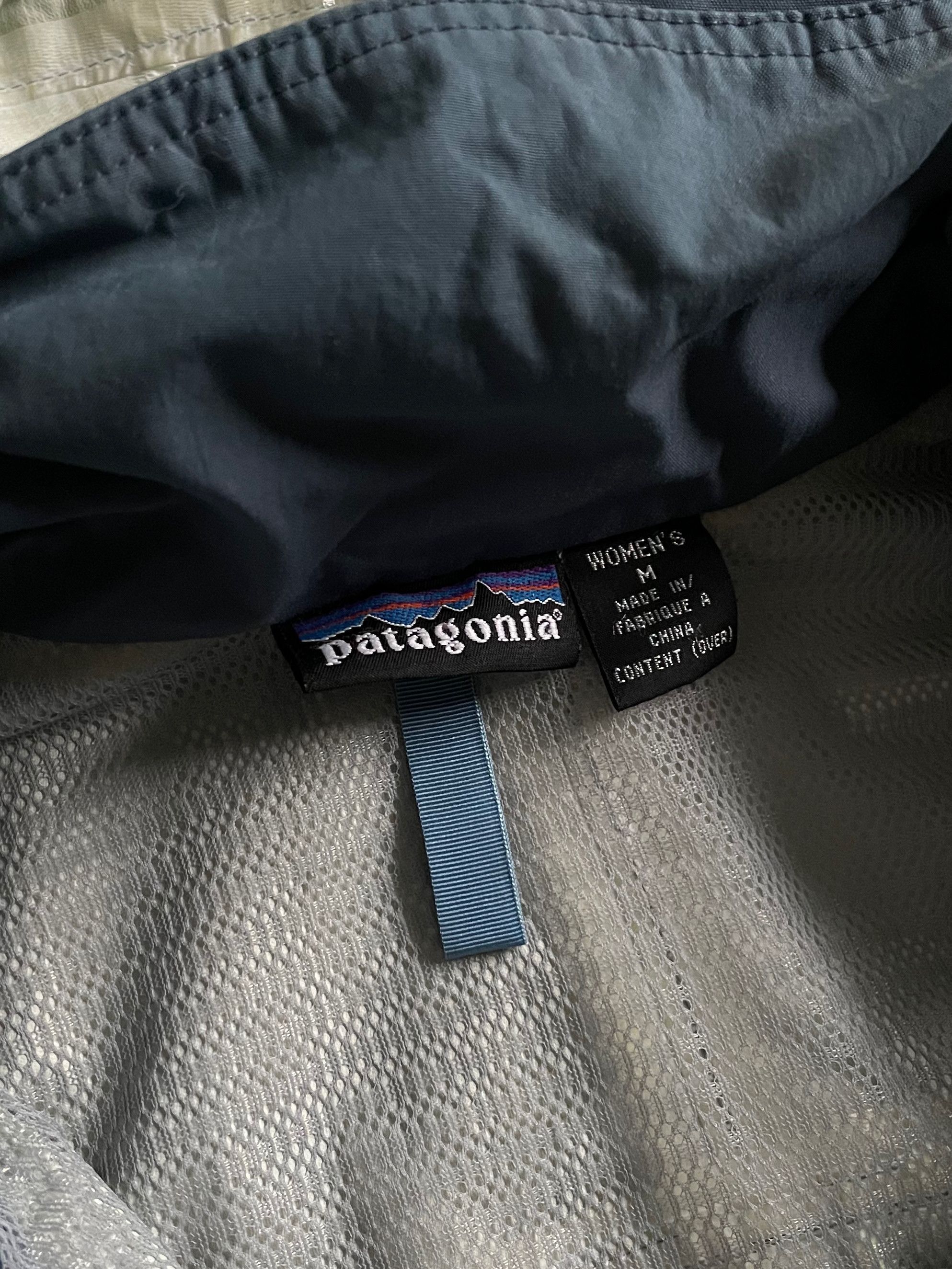 Patagonia Vintage Patagonia GoreTex XCR Blue Hooded Windbreaker Jacket Size M / US 6-8 / IT 42-44 - 12 Thumbnail