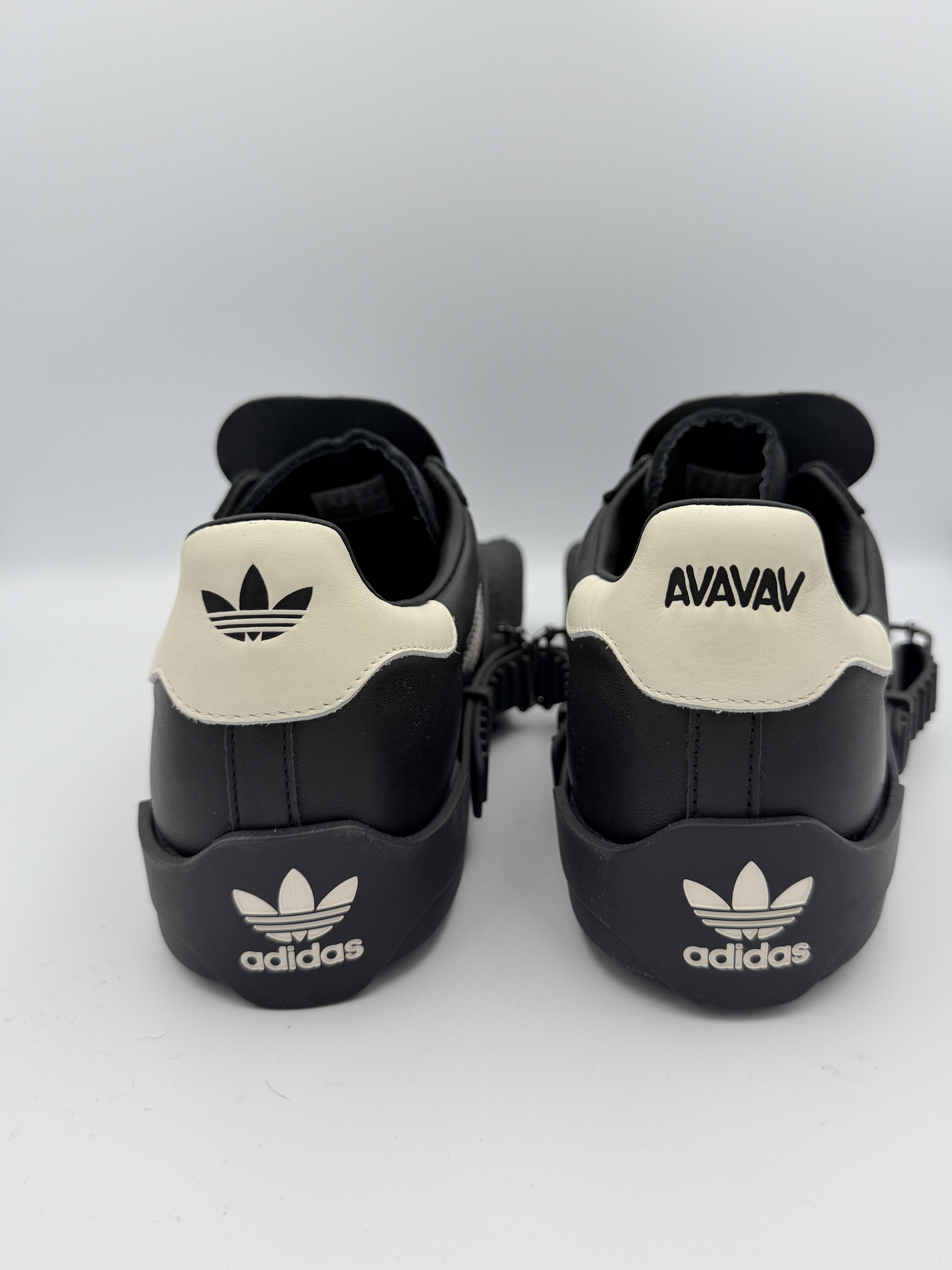 AVAVAV AVAVAV adidas Superfinger Superstar Black Size US 9.5 / EU 42-43 - 4 Thumbnail
