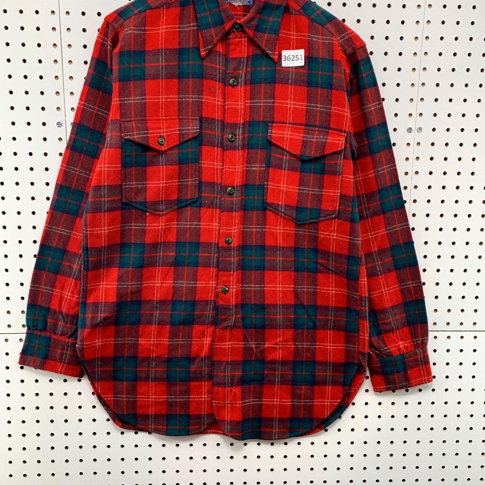 Pendleton Vintage Pendleton Shirt Mens Large Red Plaid Wool Long Sleeve Button Made USA Size US L / EU 52-54 / 3 - 6 Thumbnail