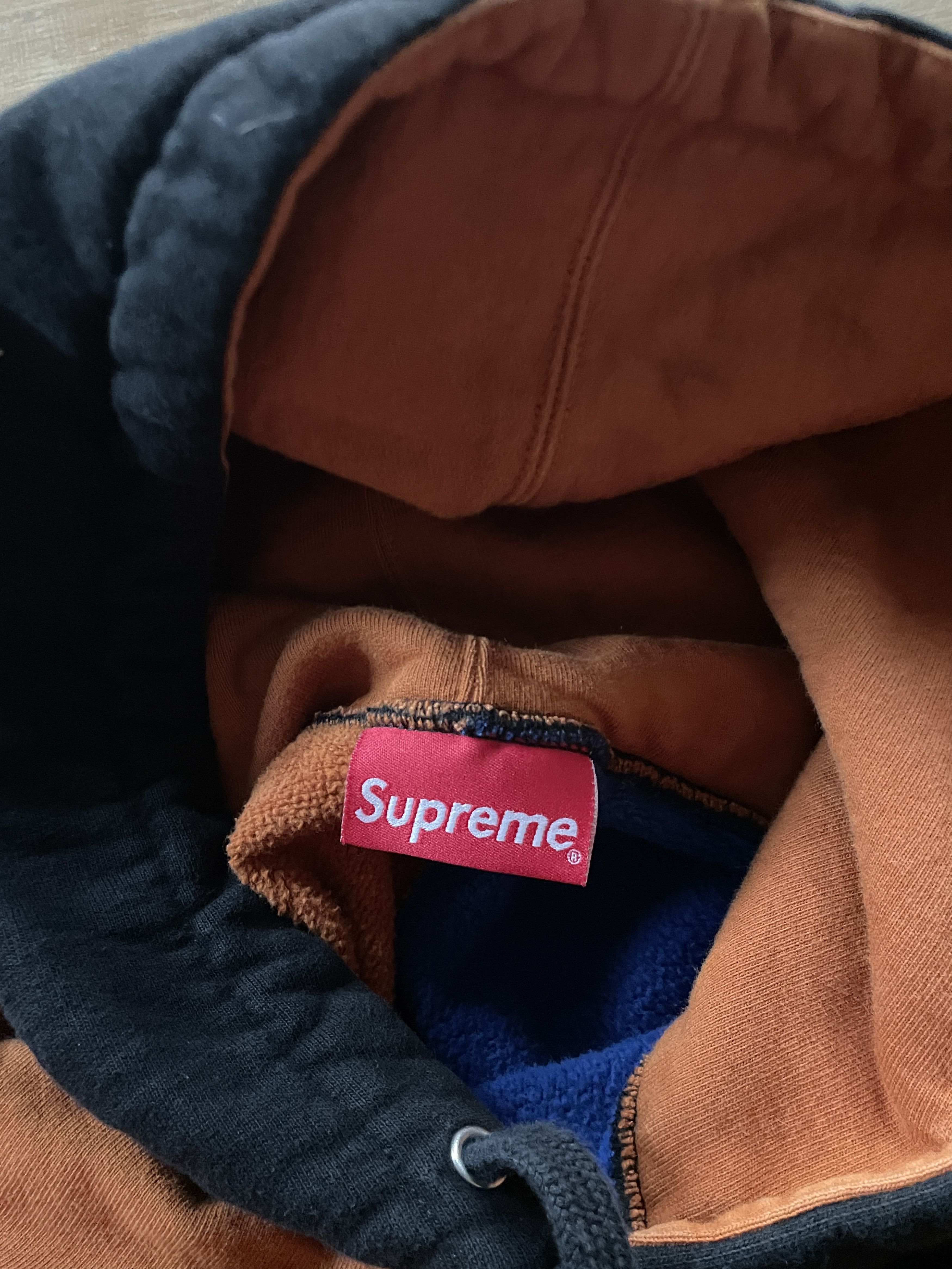 Supreme FW18 Supreme Tricolor hooded sweatshirt Size US M / EU 48-50 / 2 - 2 Thumbnail