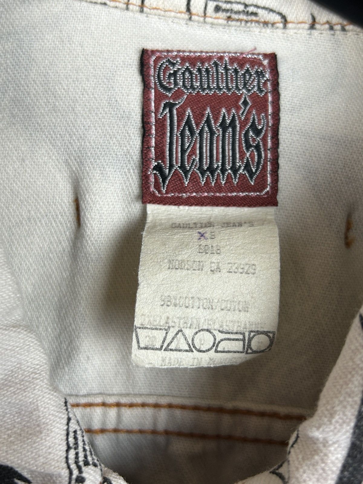 Jean Paul Gaultier Archive JPG Tattoo S96 Jean Paul Gaultier Print Denim Jacket Size M / US 6-8 / IT 42-44 - 12 Thumbnail