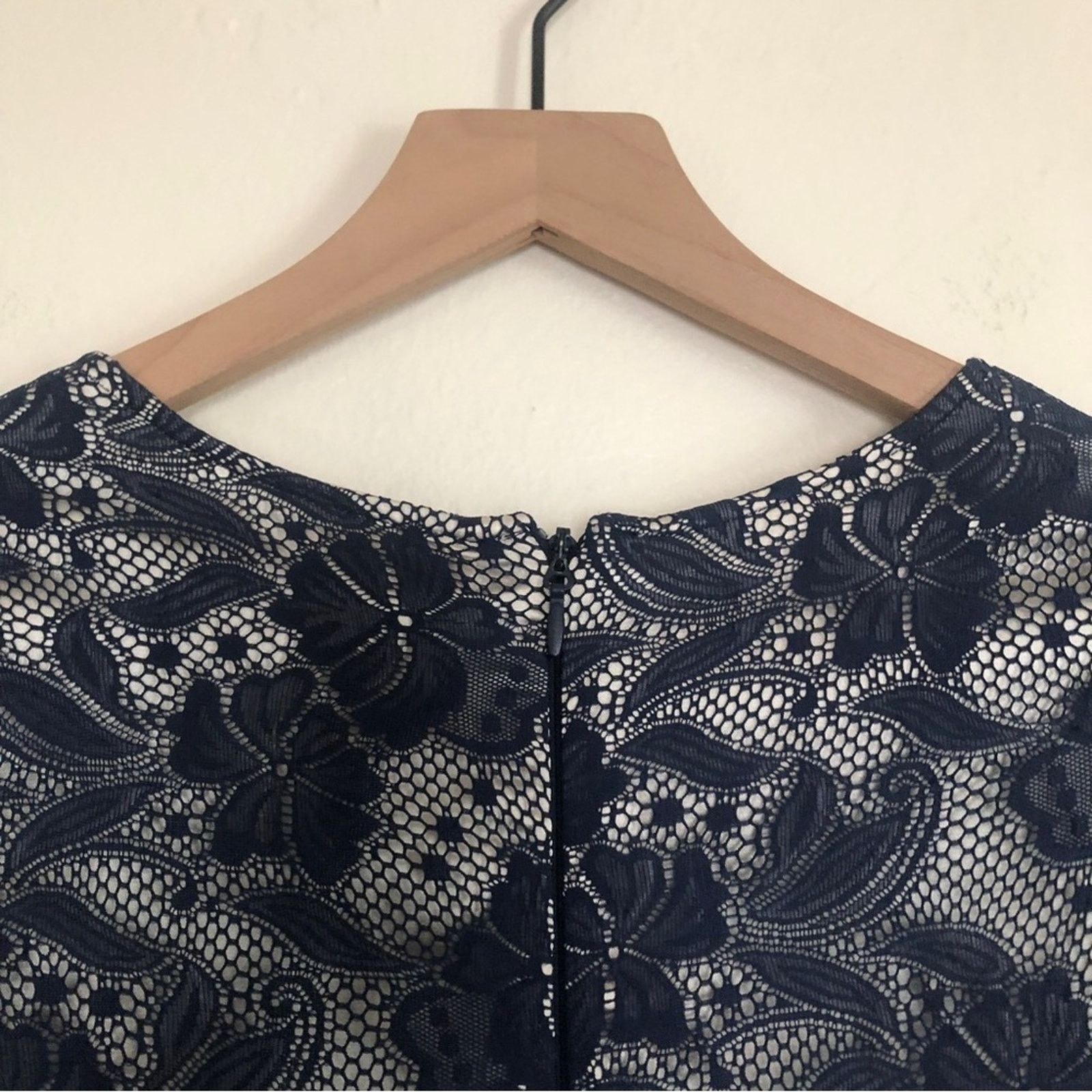 Other Modcloth Chi Chi London Elegance Awaits Navy Lace Mini Dress Size XXL / US 16-18 / IT 52-54 - 3 Thumbnail