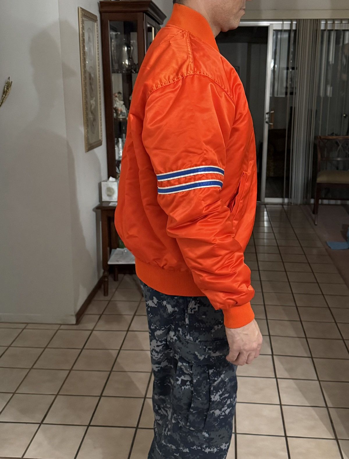 Starter Vintage Denver Broncos Orange Starter Satin Bomber Jacket XL Size US L / EU 52-54 / 3 - 4 Thumbnail