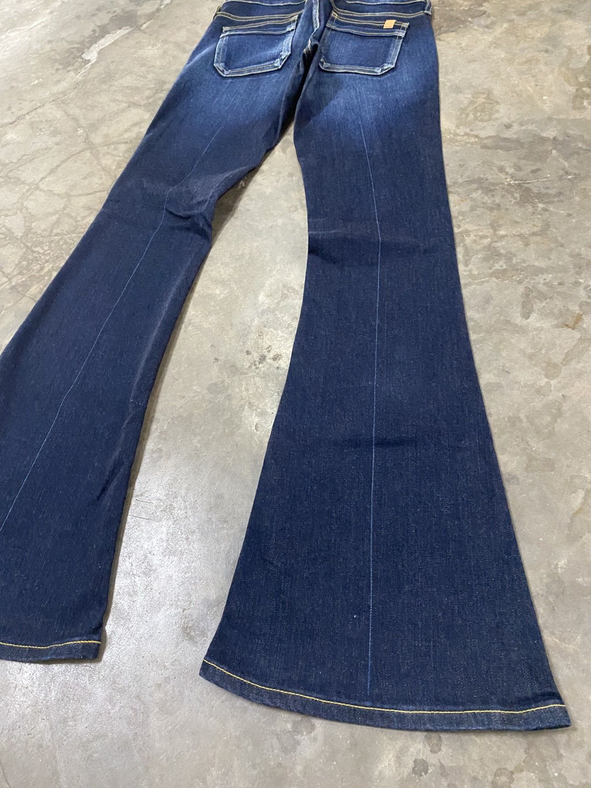 Edwin × If Six Was Nine × Le Grande Bleu (L.G.B.) Super Flare Something Neo Jean Pour Femme p188 Size 26" / US 2 / IT 38 - 4 Thumbnail