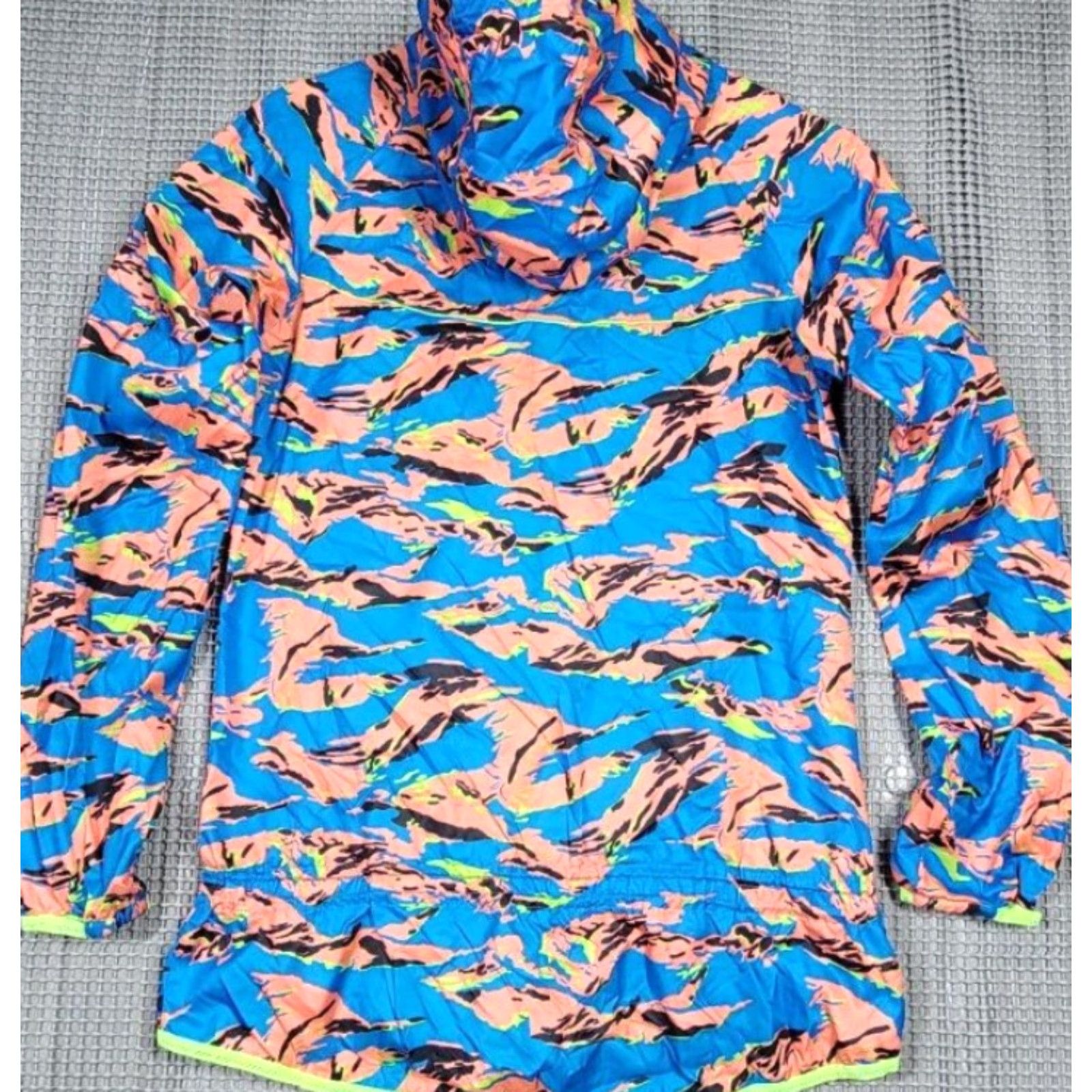 Nike Nike Windrunner Jacket Multicolor Camouflage Hooded Short Zip S Women Windbreaker 90s Retro Athletic Mens Womens Size S / US 4 / IT 40 - 5 Thumbnail