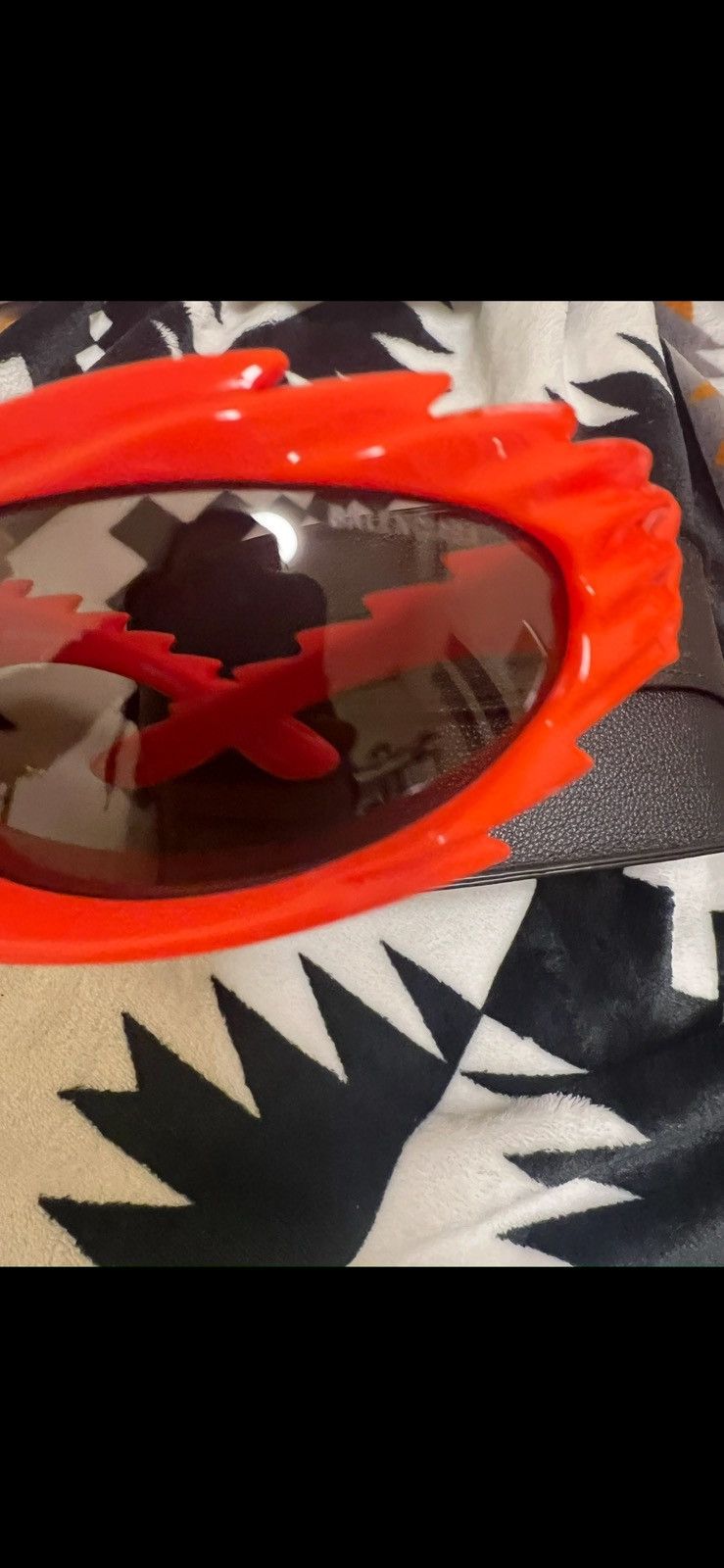 Balenciaga Balenciaga SS23 -Extreme Spikes Orange Sunglasses Size ONE SIZE - 3 Thumbnail