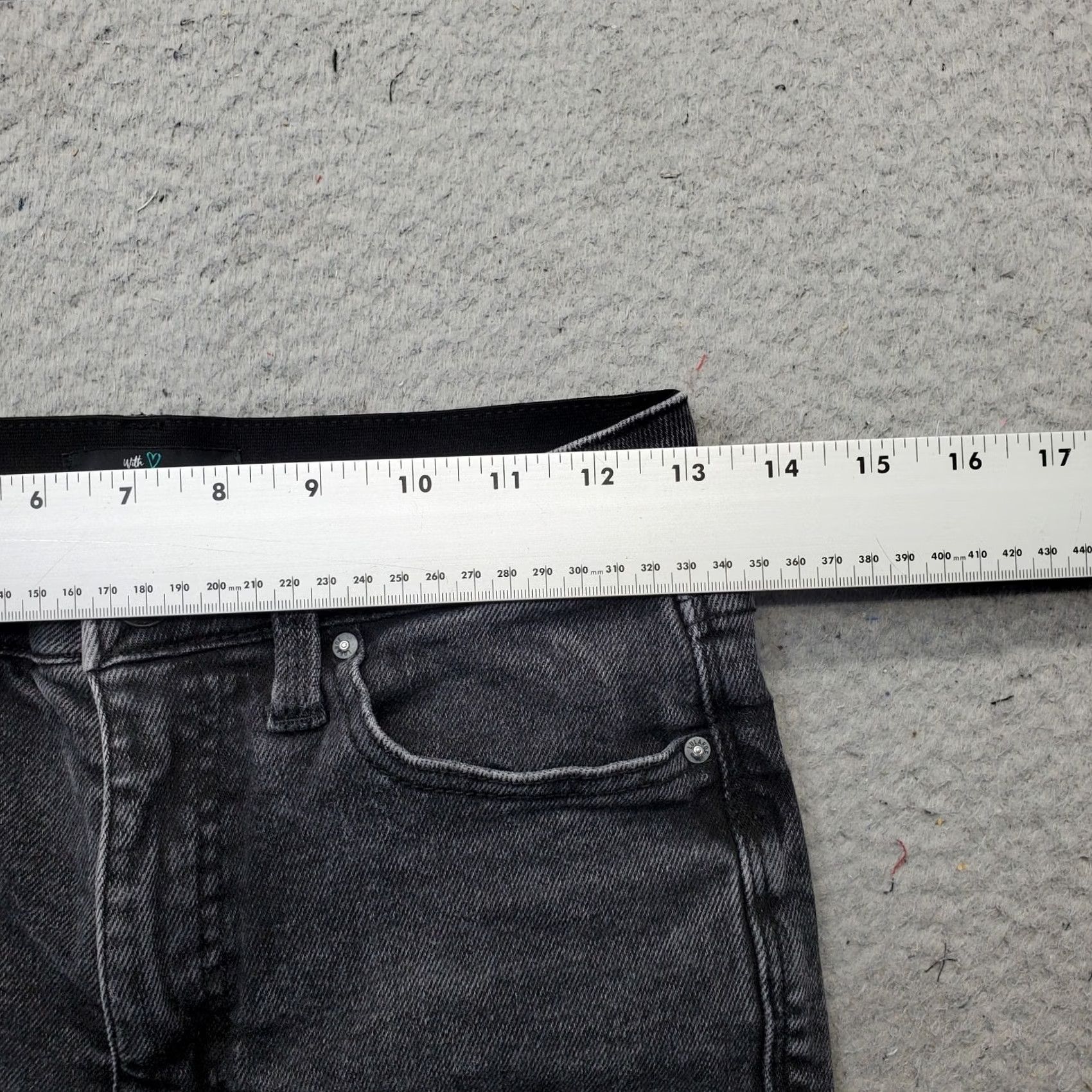 Vintage LuLaRoe Womens Size 26 Black Denim 5 Pocket Flare Jeans Straight Jeans Grunge Boho Streetwear Size 26" / US 2 / IT 38 - 6 Thumbnail