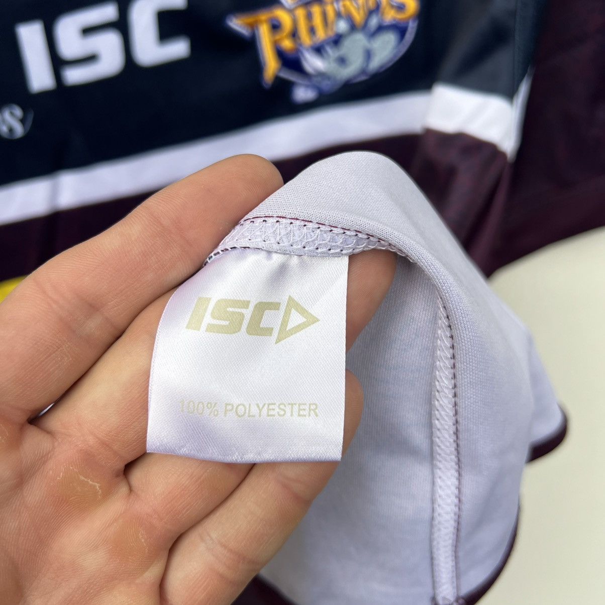 Other Leeds Rhinos Rugby League 2018 Away Shirt Jersey Top ISC Size US L / EU 52-54 / 3 - 7 Thumbnail