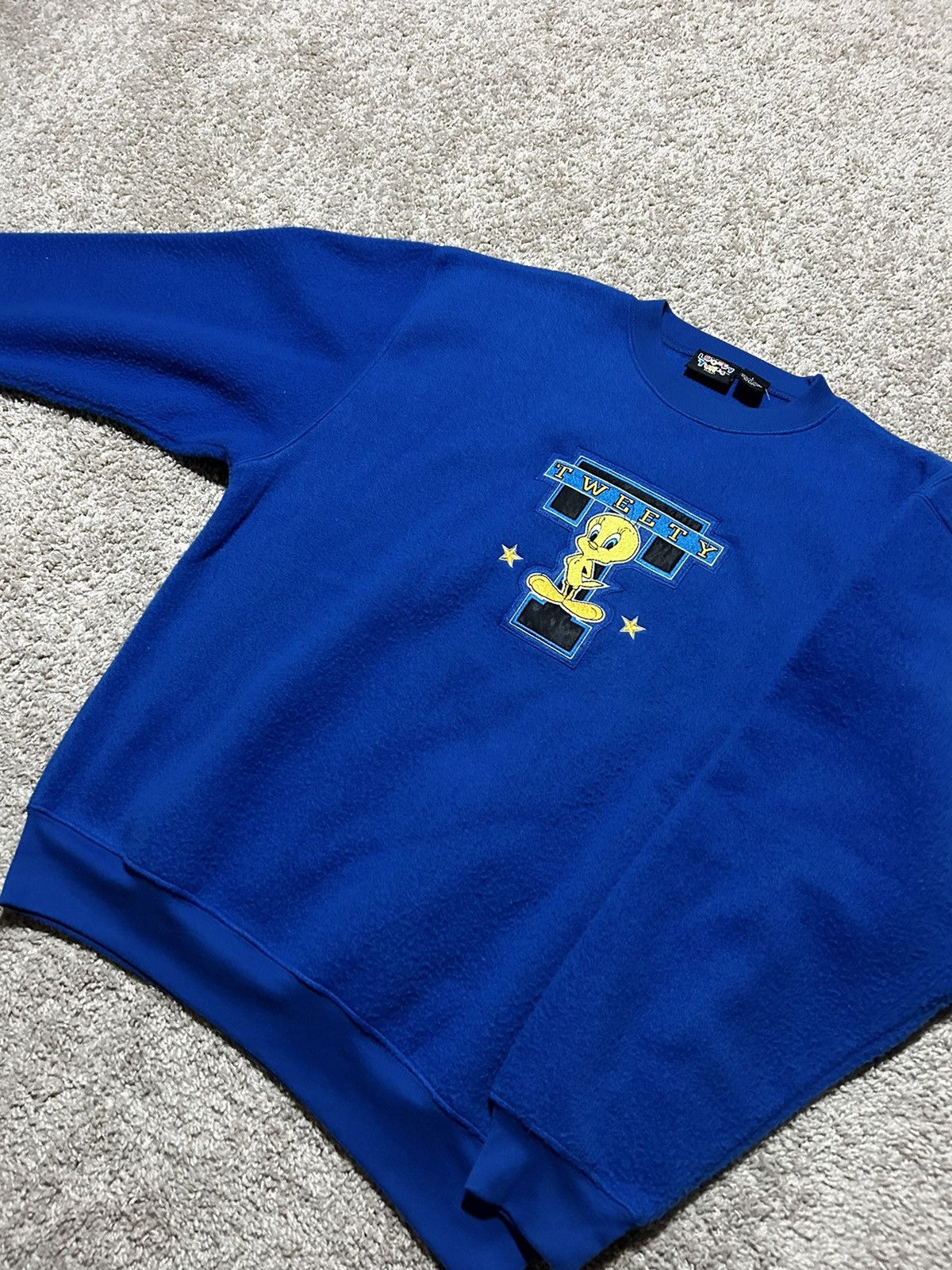 Warner Bros Vintage 1996 Tweety Bird Looney Toons Crewneck Size US L / EU 52-54 / 3 - 1 Thumbnail