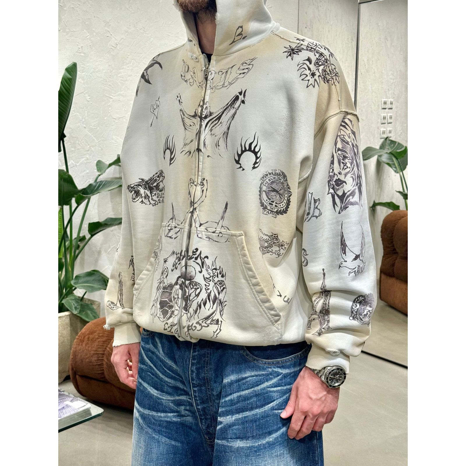 Balenciaga S/S2024 Balenciaga tattoo hoodie Size US M / EU 48-50 / 2 - 1 Thumbnail