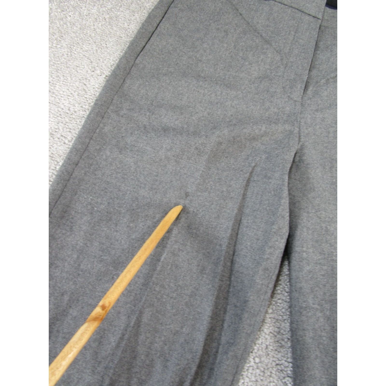 Theory Theory Dress Pants Womens 4 Harmina Pure Flannel Gray Wool Blend Stains Size 27" / US 4 / IT 40 - 2 Thumbnail