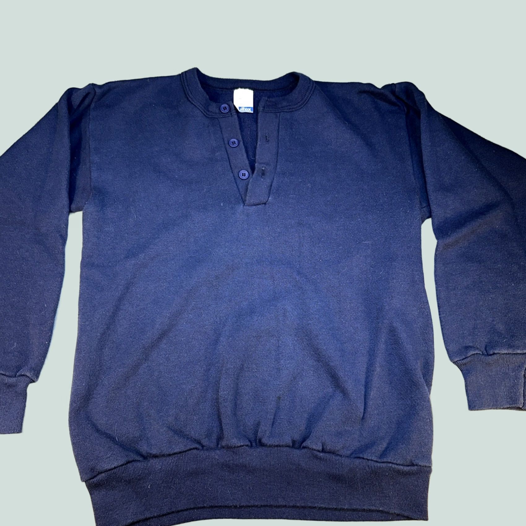 Tultex VINTAGE Tultex Henley Sweatshirt Small Navy 90s USA Made Short Sleeve Mens Shirt Small Navy Blue Henley 90s Vintage USA Made Tultex Size US S / EU 44-46 / 1 - 1 Thumbnail