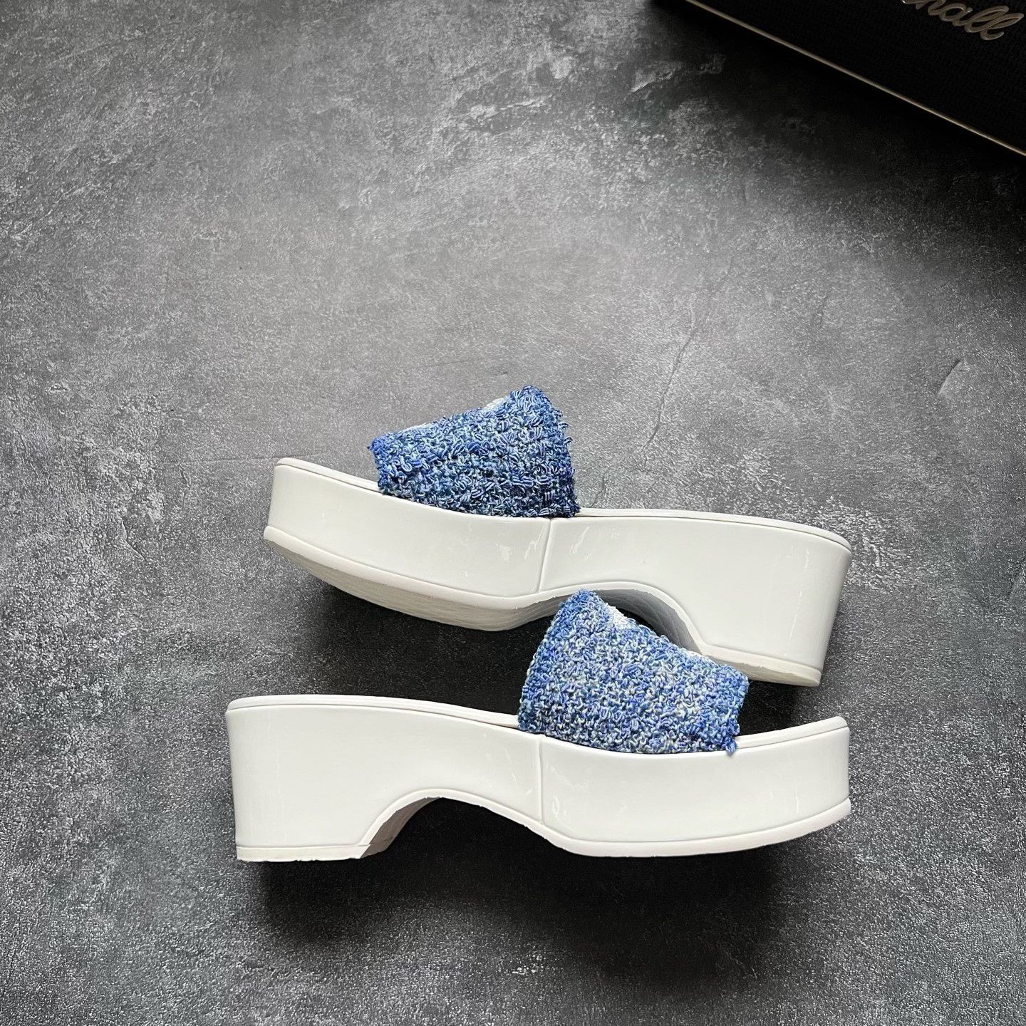 Chanel Chanel Blue Sandals 24 Women Size US 8 / IT 38 - 1 Thumbnail