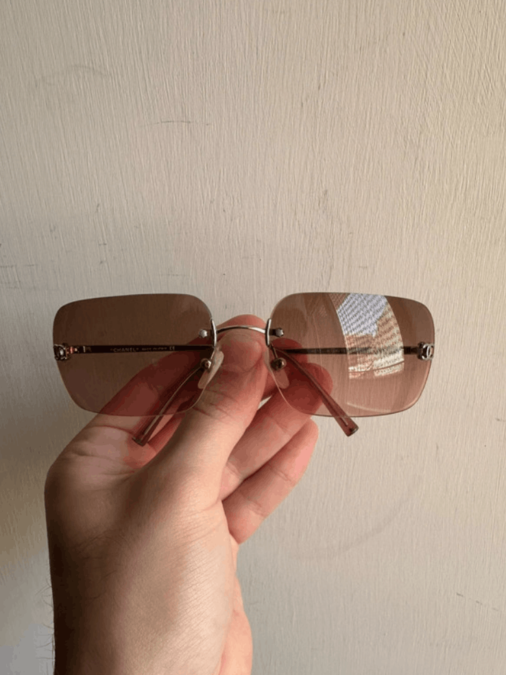 Chanel Chanel Sunglasses 4017 Rhinestone Logo Rimless Vintage Size ONE SIZE - 1 Thumbnail