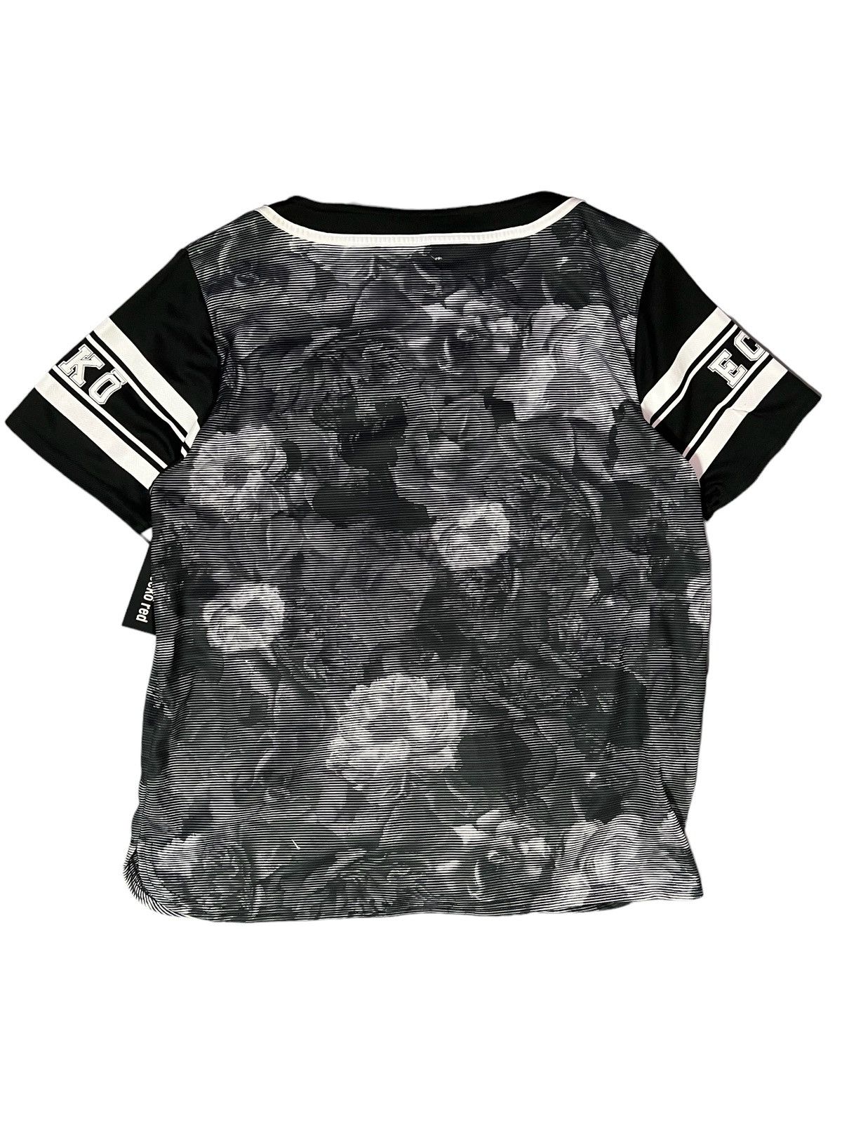 Ecko Unltd. Ecko Unltd. Floral Jersey Size US XL / EU 56 / 4 - 6 Thumbnail