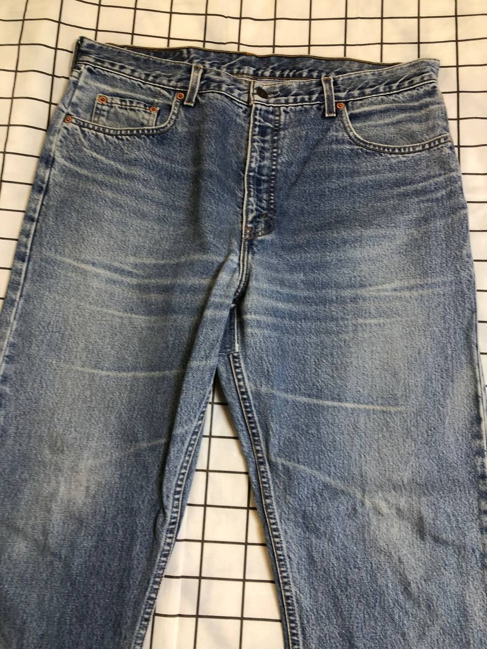 Levi's Vintage 615 Levi's Relaxed Jeans Light Wash Denim Pocket Size US 40 / EU 56 - 5 Thumbnail