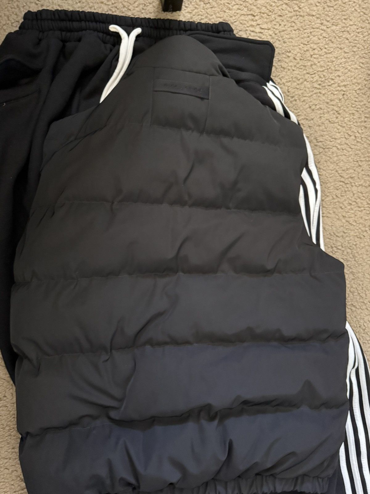 1017 ALYX 9SM 1017 Alyx 9SM puffer buckle vest Size US XL / EU 56 / 4 - 7 Thumbnail