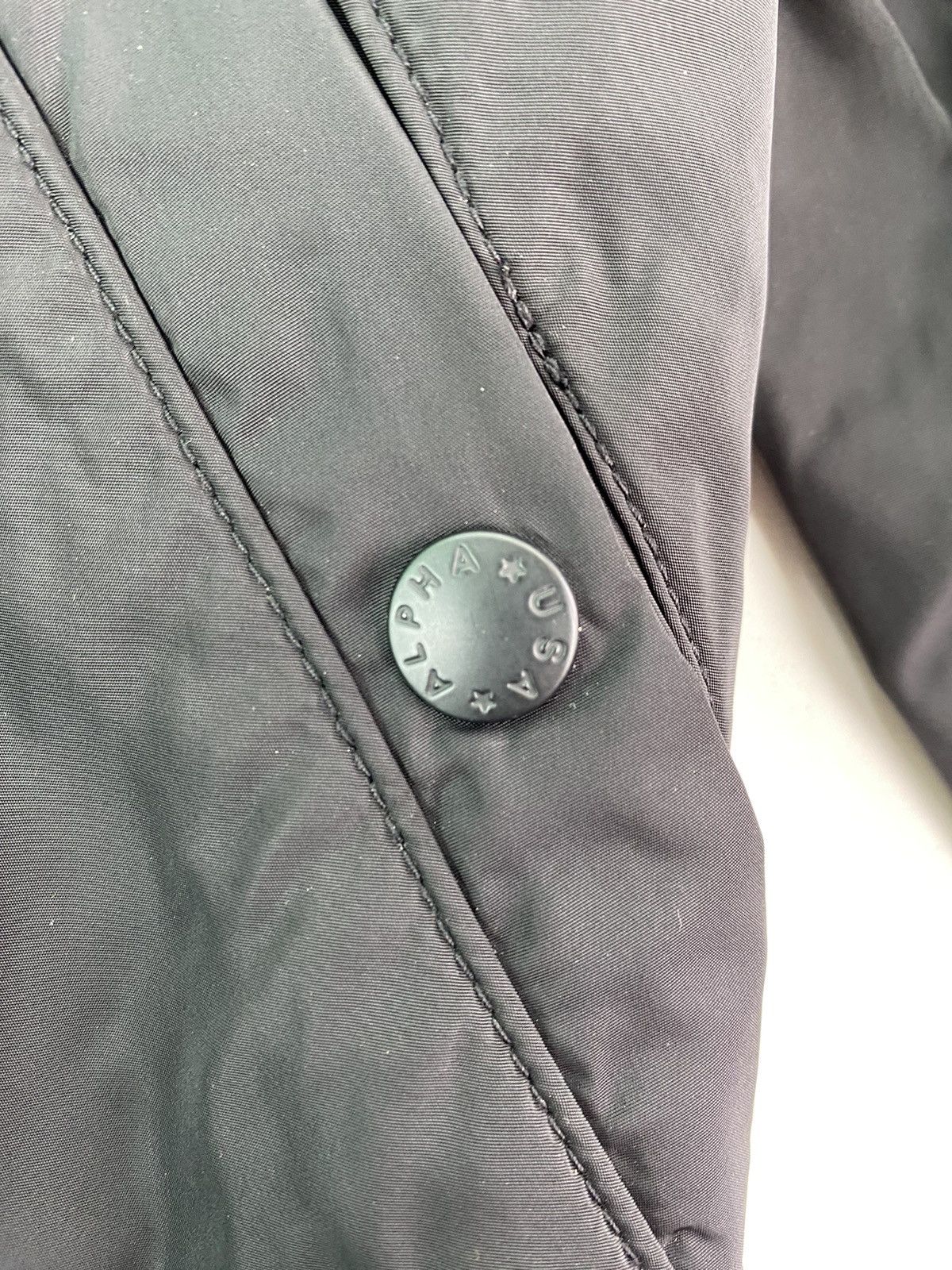 Alpha Industries Alpha industri Size US M / EU 48-50 / 2 - 9 Thumbnail