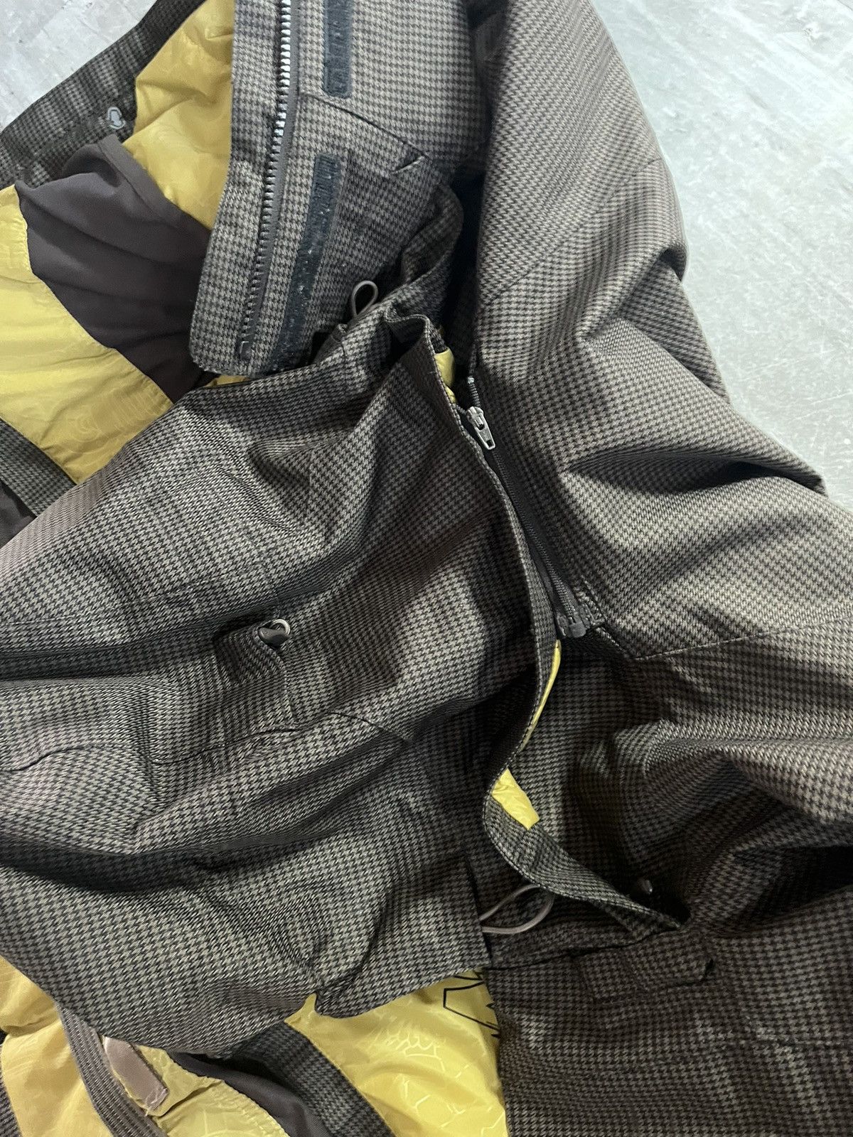 The North Face RARE Brown Herringbone North Face Snowboarding Jacket Size US L / EU 52-54 / 3 - 9 Thumbnail