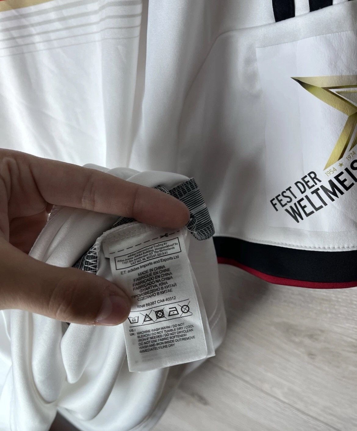 Other Men’s soccer jersey Adidas Deutscher Football-Bund size Xl Size US XL / EU 56 / 4 - 4 Thumbnail