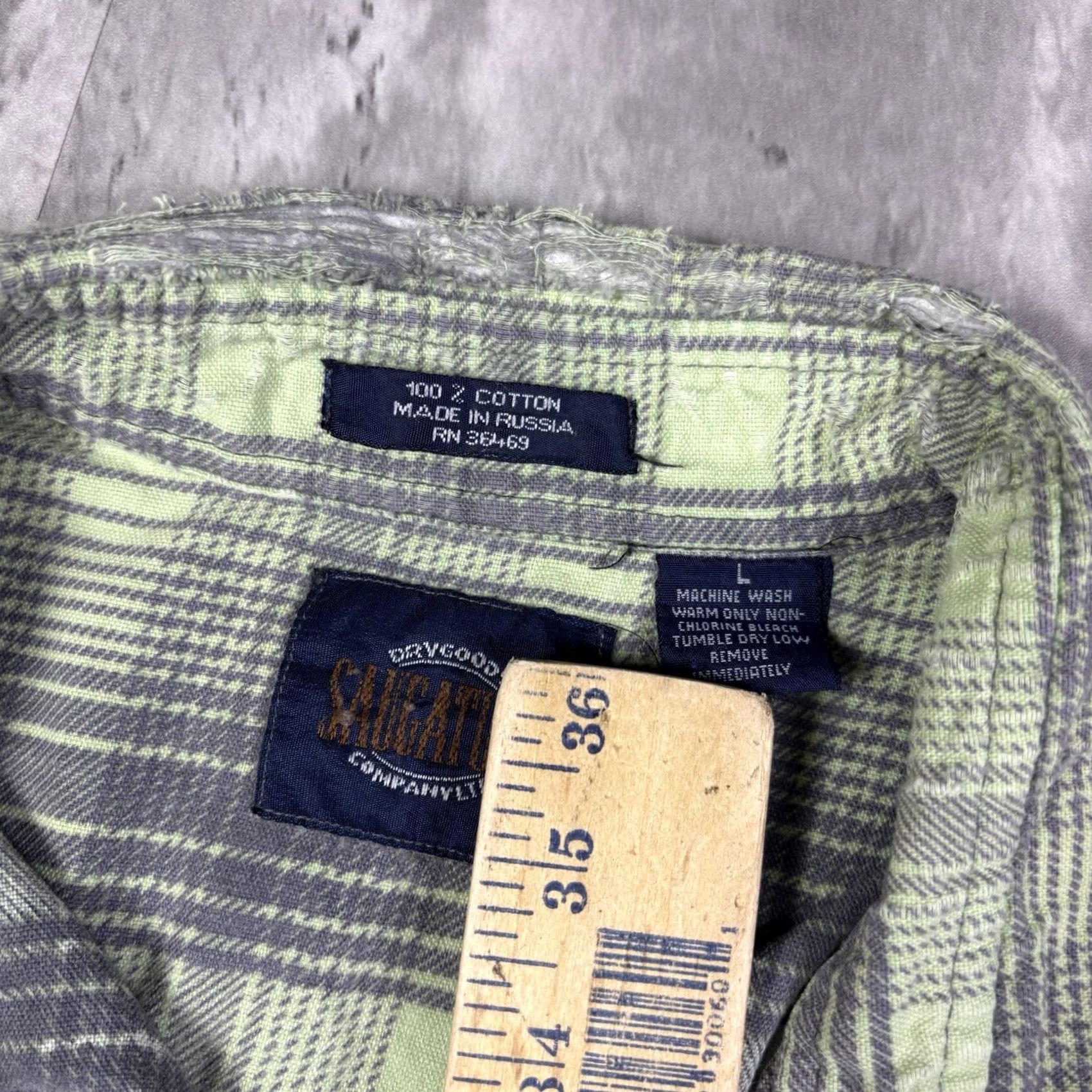 Vintage VINTAGE 90s Green Plaid Flannel Shirt Mens L Button Down Outdoors Hunting Size US L / EU 52-54 / 3 - 7 Thumbnail
