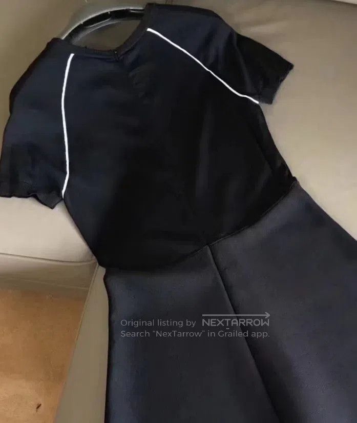 Valentino Valentino Black cut-out dress Size M / US 6-8 / IT 42-44 - 5 Thumbnail