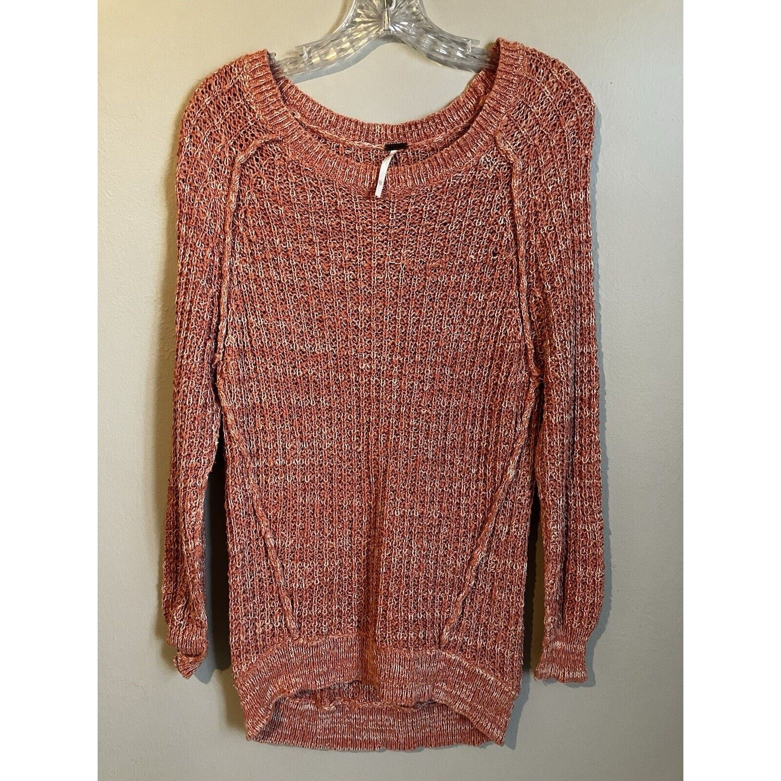 Free People Free People Knit Sweater Women's SZ Medium Long Sleeves Size M / US 6-8 / IT 42-44 - 1 Thumbnail