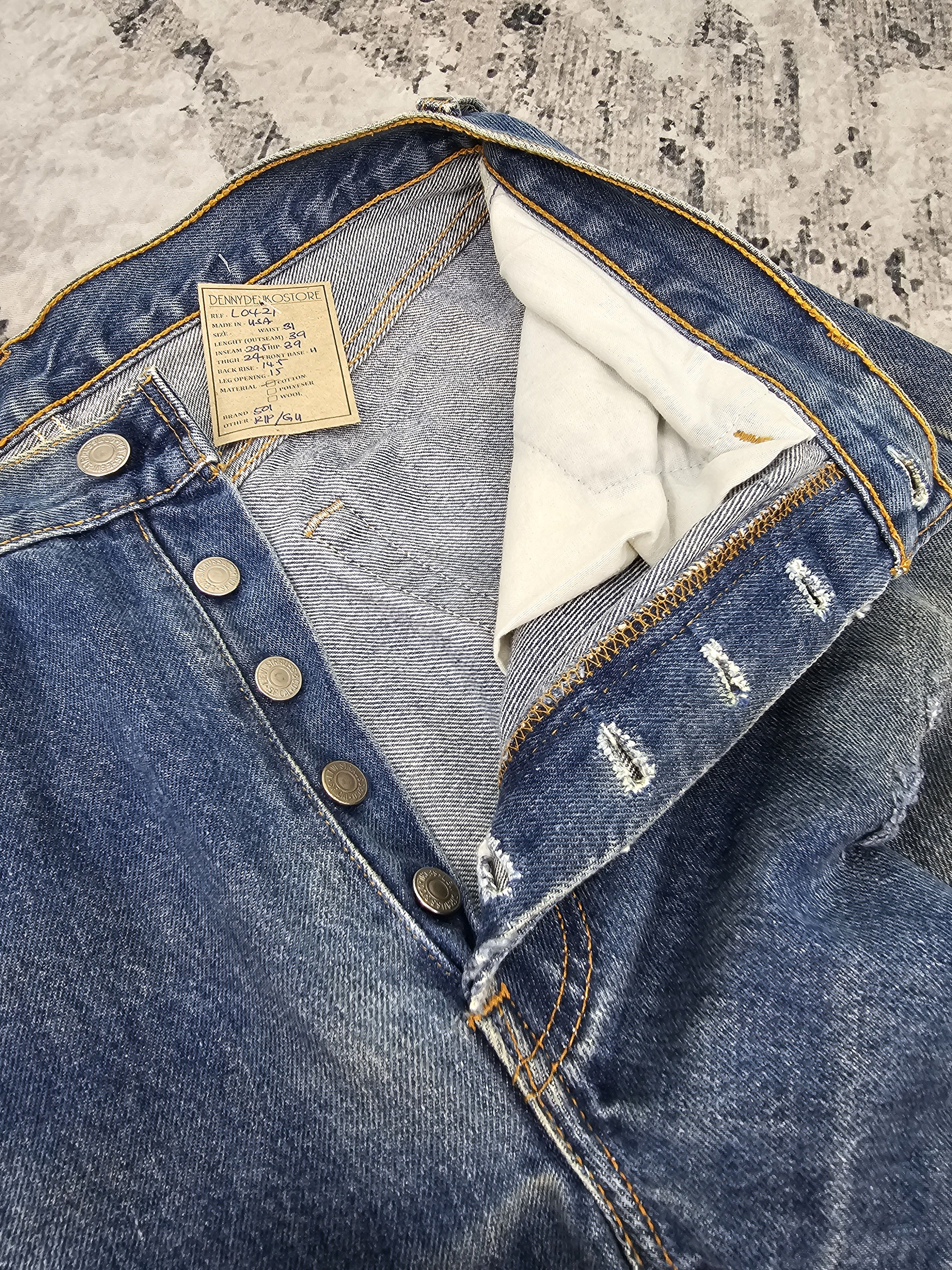 Levi's Vtg 90's LEVIS 501 Ripped Distressed Jean Size 31X29.5 L0421 Size US 31 - 13 Thumbnail