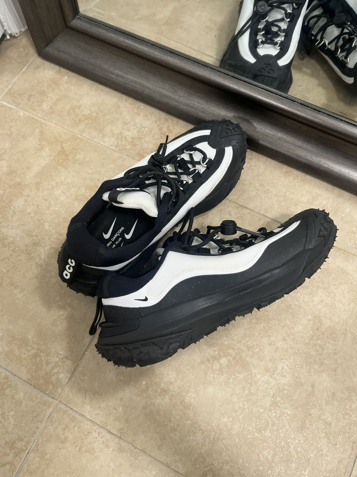 Comme des Garcons × Nike Nike x Comme Des Garçons Plus Acg Mountain Fly 2 Low black Size US 6 / EU 39 - 2 Thumbnail