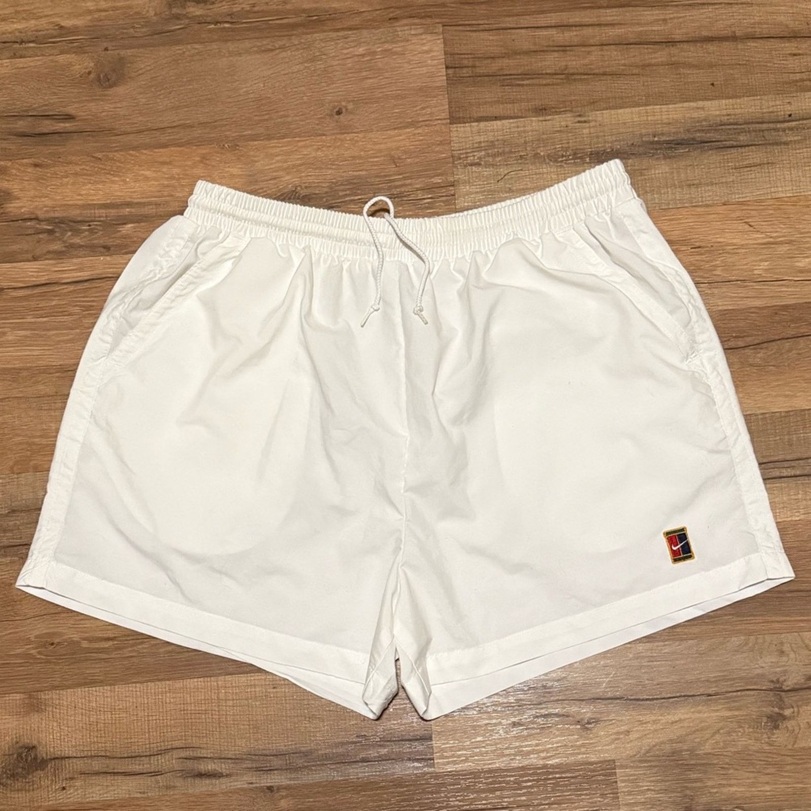Nike 90s Nike Court Advantage Tennis Shorts Size US 32 / EU 48 - 1 Thumbnail
