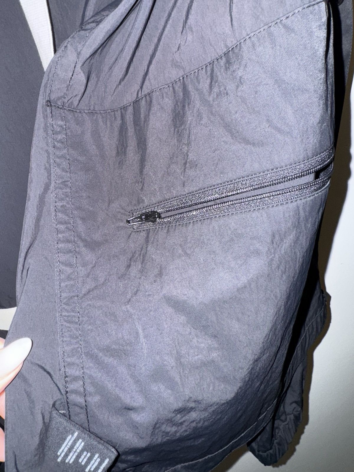 Helmut Lang Helmut Lang New York Milano Paris Nylon Jacket Size US L / EU 52-54 / 3 - 6 Thumbnail