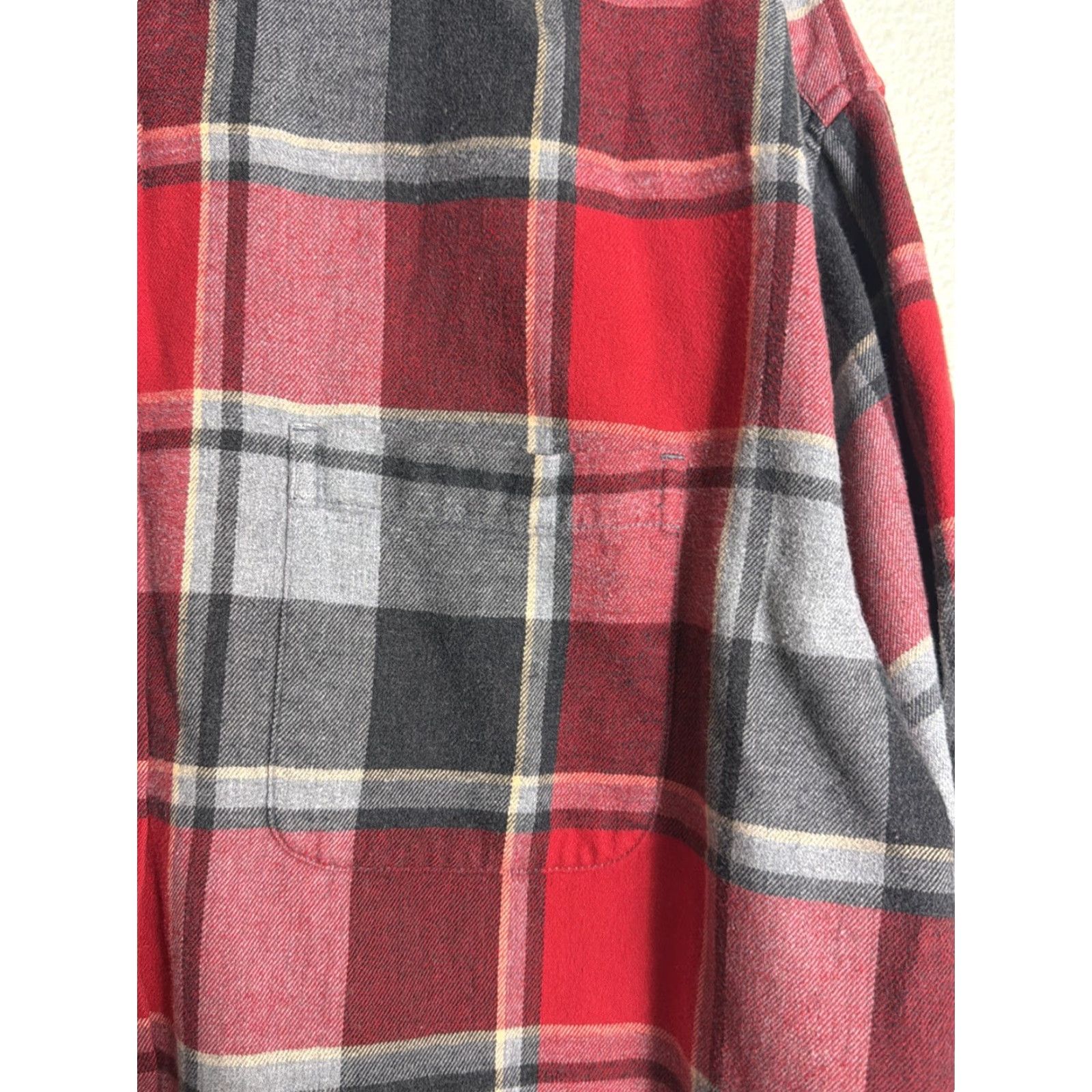 Eddie Bauer Eddie Bauer Women’s XL Flannel Button Down Shirt Red Gray Plaid Long Sleeve Shirt Womens XL Button-Up Endorsed by Eddie Bauer Size XL / US 12-14 / IT 48-50 - 7 Thumbnail