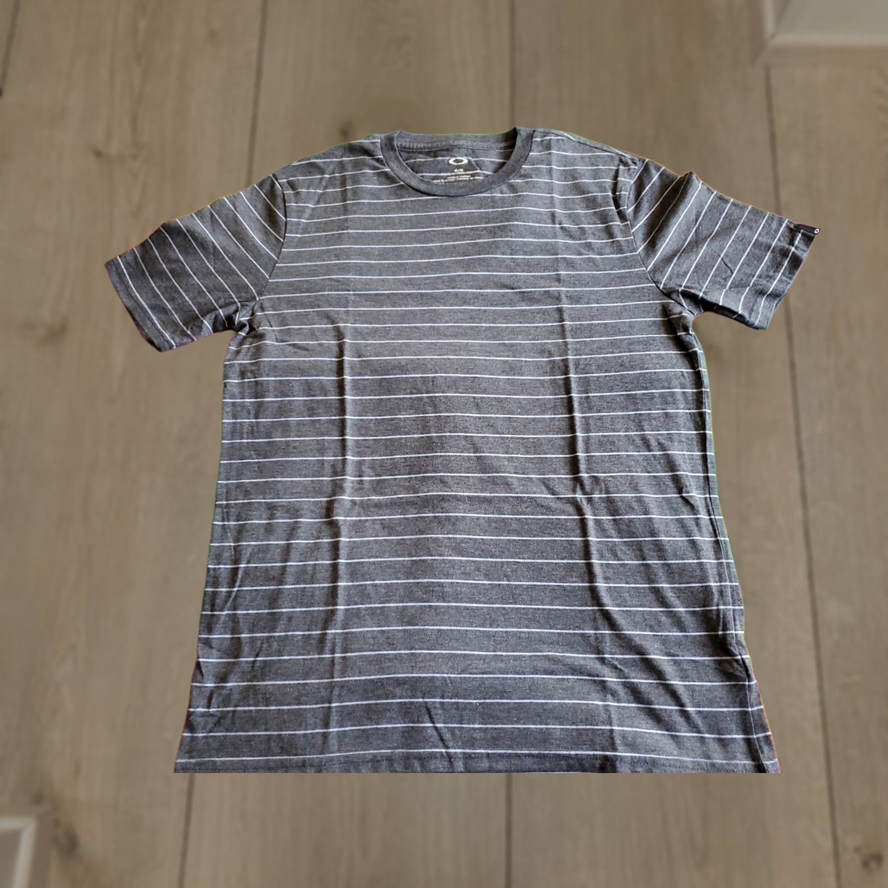 Oakley Oakley T-Shirt Regular Fit Gray Striped Crew Neck Short Sleeve Mens Medium SZ M Size US M / EU 48-50 / 2 - 1 Thumbnail